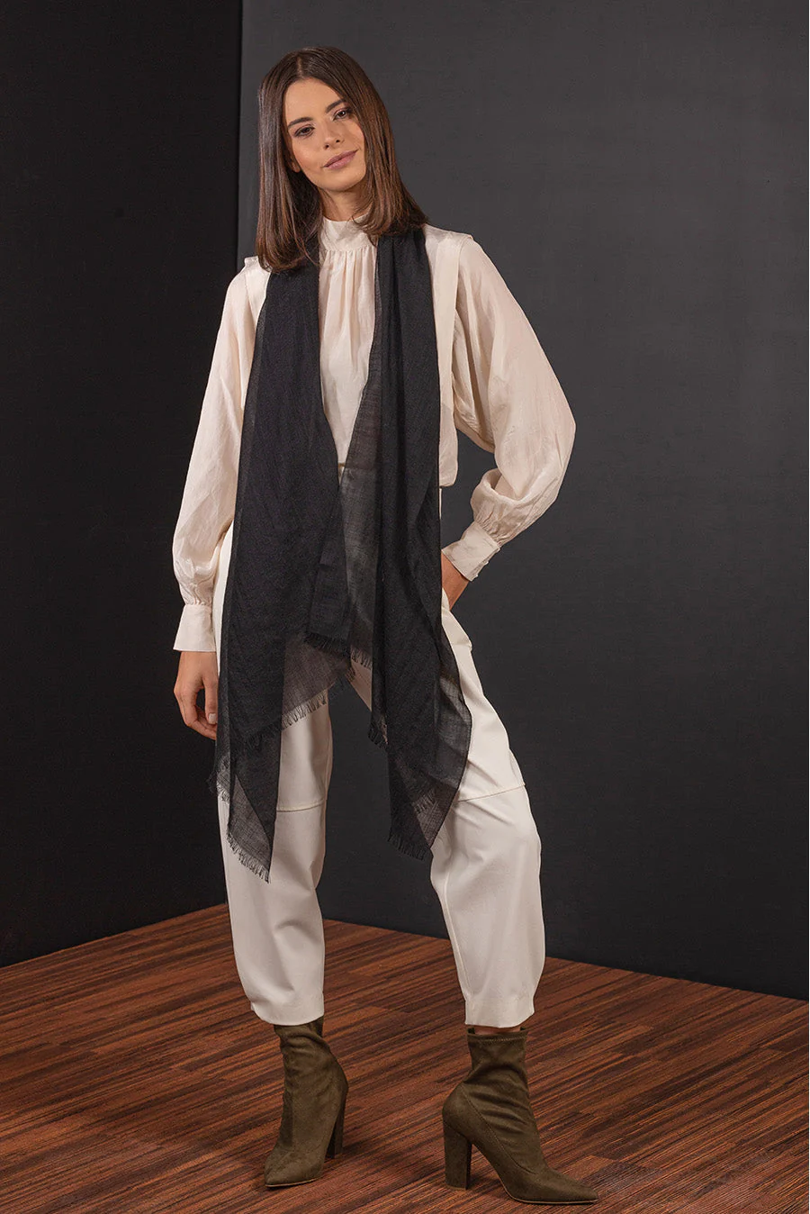 Borisette Shawl Royal Alpaca & Silk Color Black - Image 2