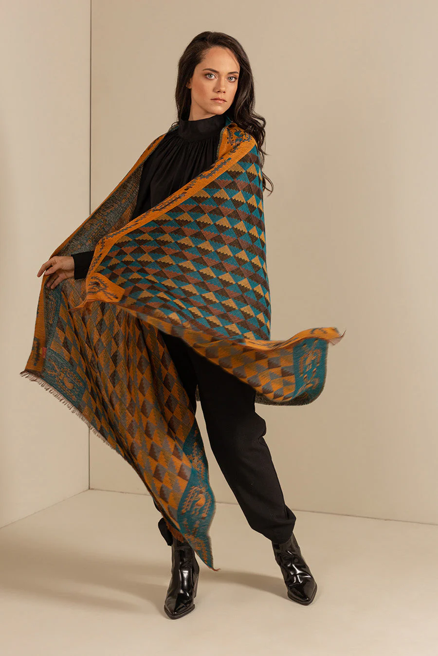 Nazca - 31 Shawl Royal Alpaca & Silk Color Multicolor
