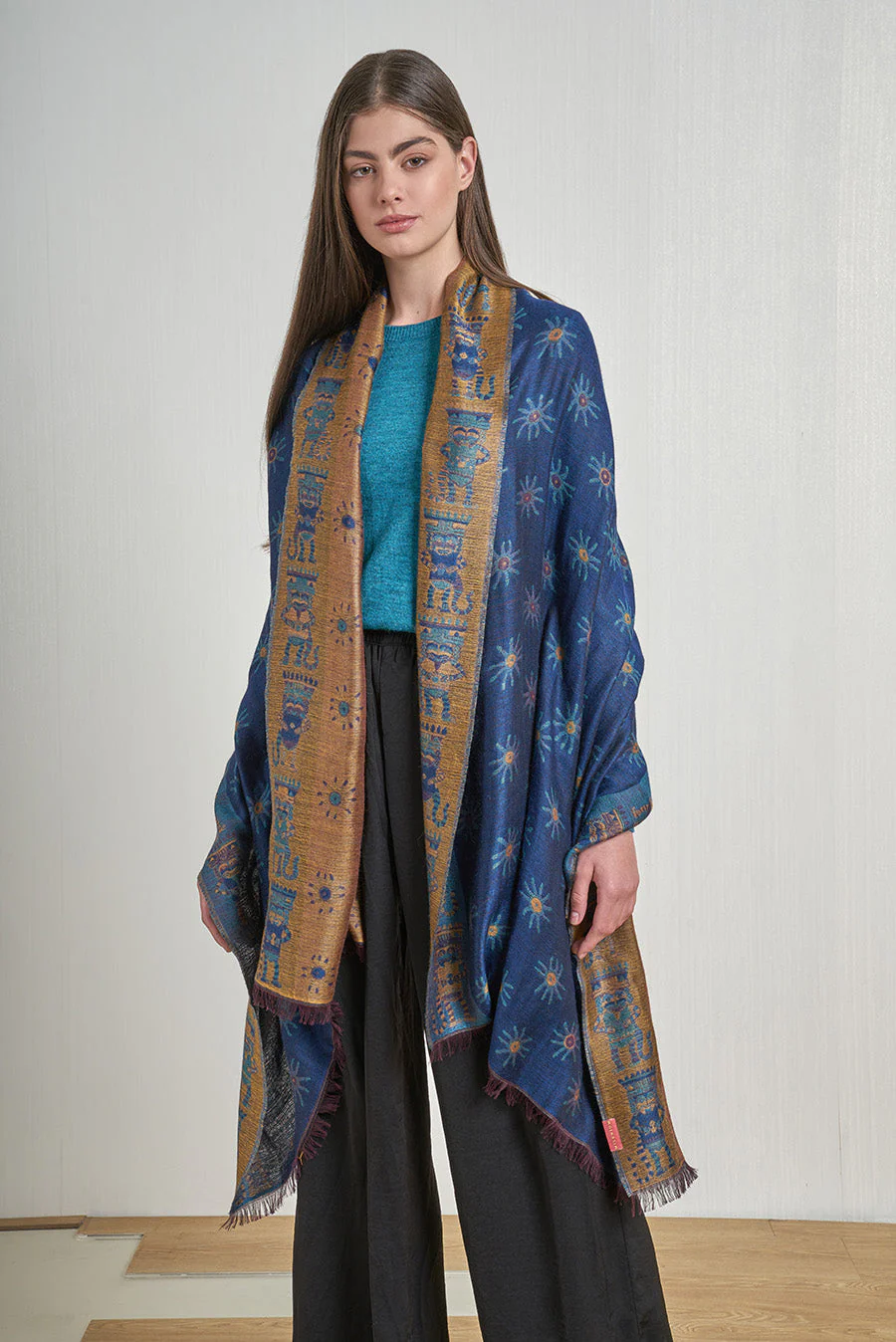 Nazca - 35 Shawl Royal Alpaca & Silk Color Blue