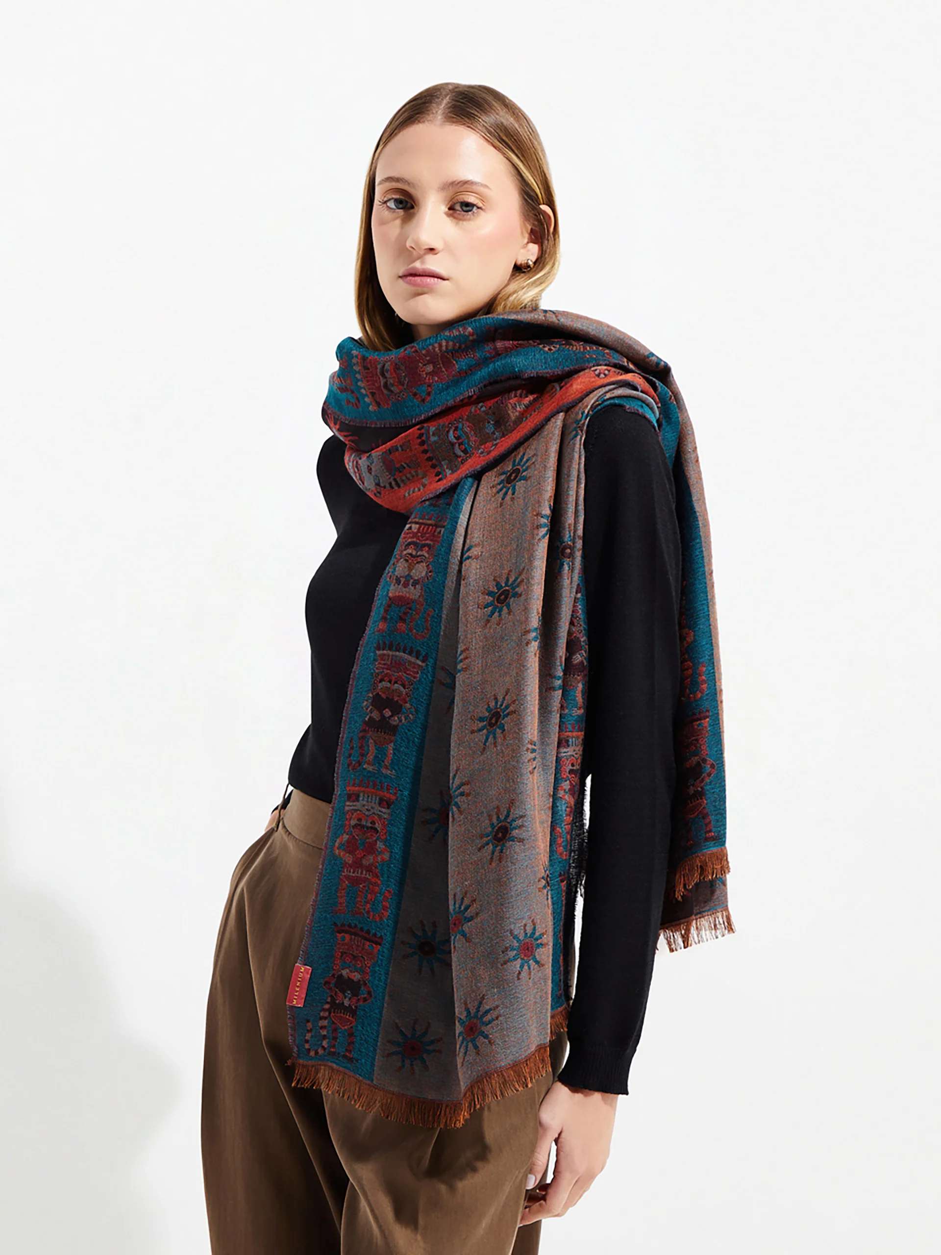 Nazca - 35 Shawl Royal Alpaca & Silk Color Black