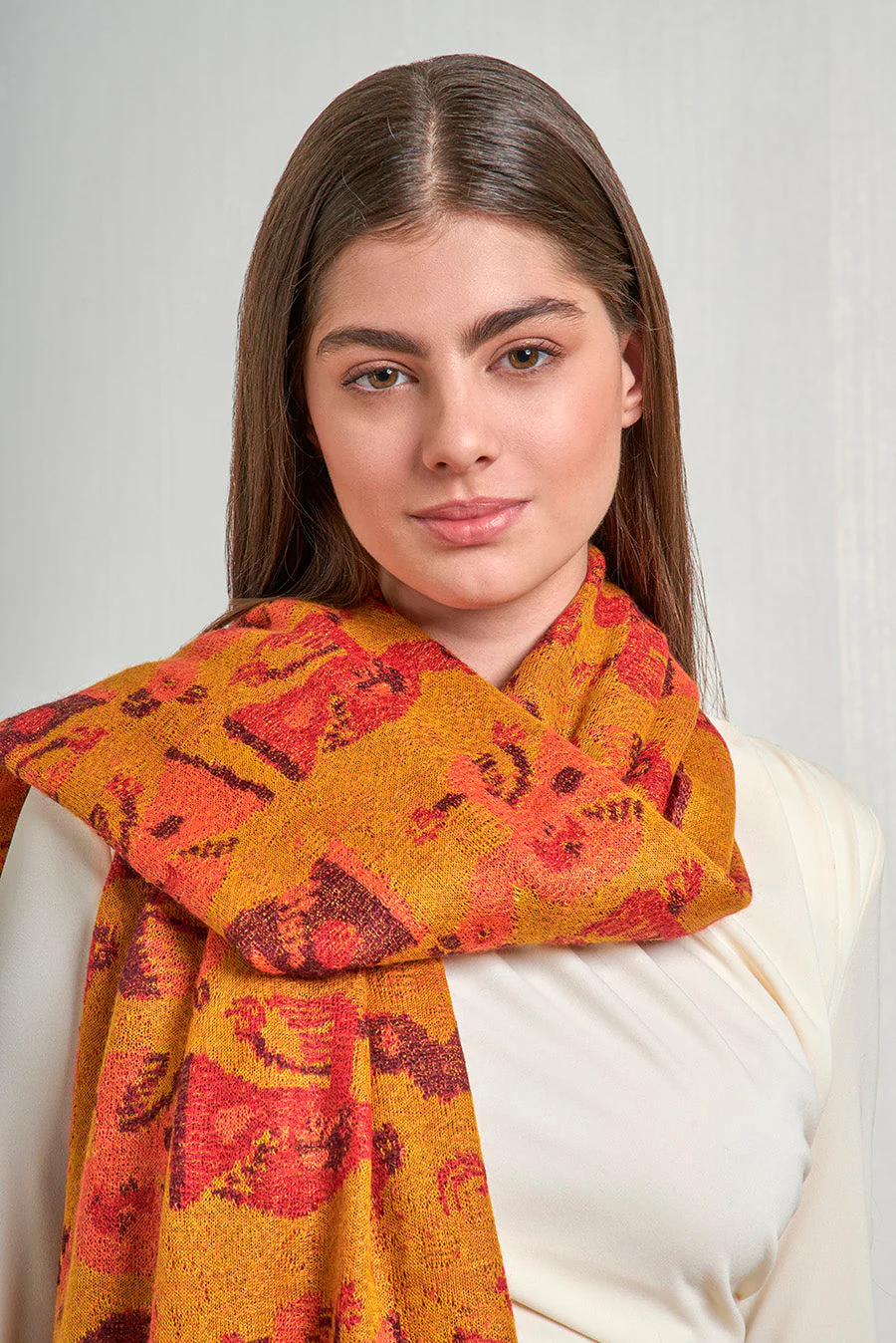 Nazca - 46 Shawl Baby Alpaca Color Amarillo - Image 4