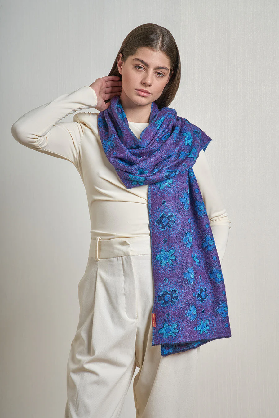Nazca - 46 Shawl Baby Alpaca Color Blue - Image 3