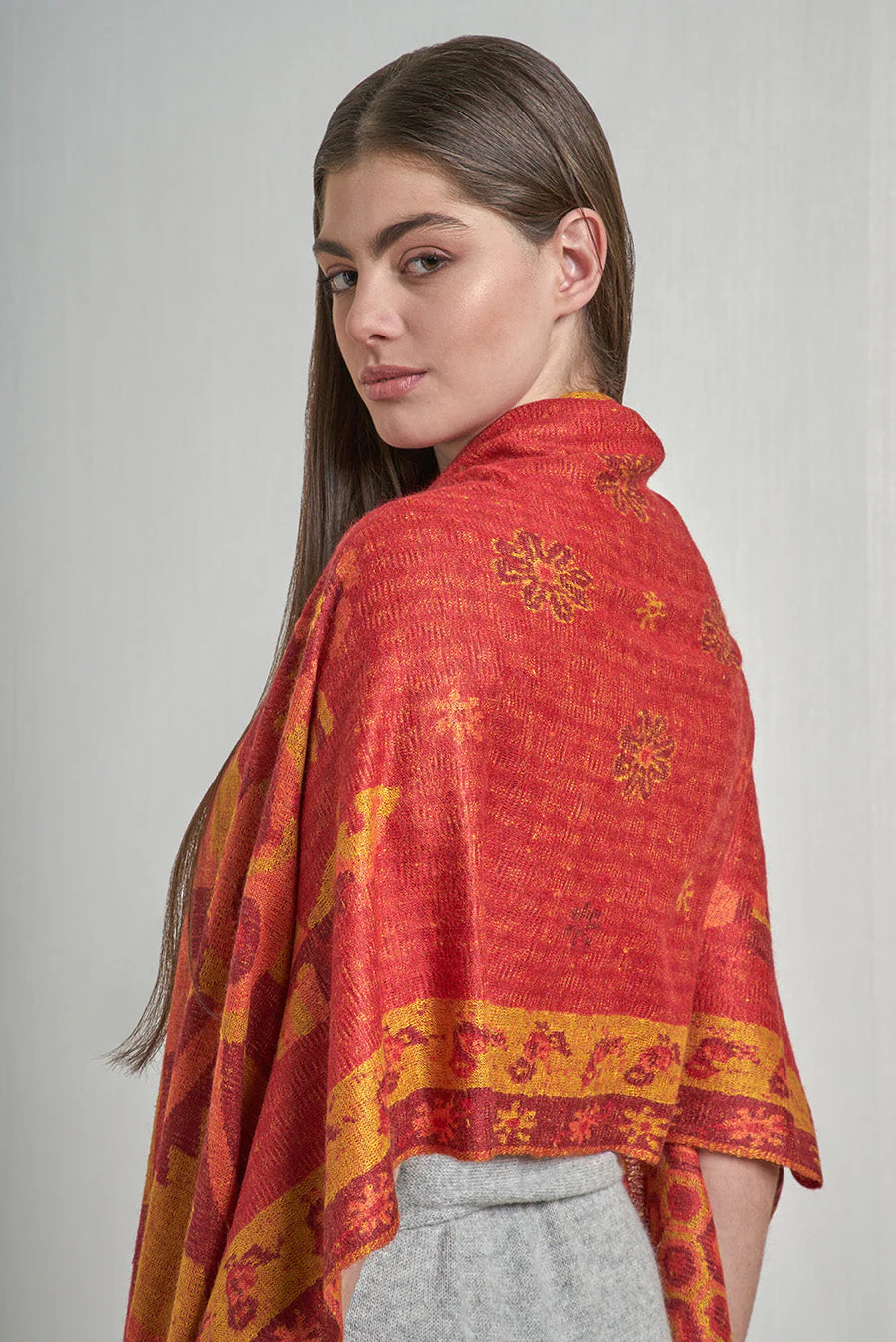 Nazca - 49 Shawl Baby Alpaca Color Red