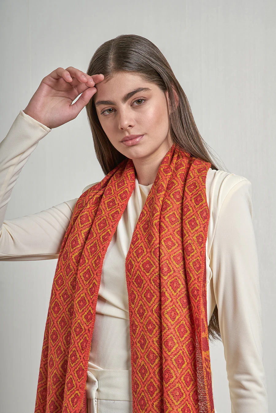 Nazca - 51 Shawl Baby Alpaca Color Naranja - Image 5