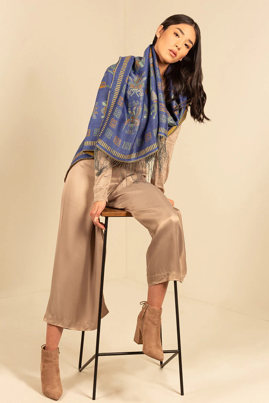 Nazca - 9 Shawl Baby Alpaca Color Blue