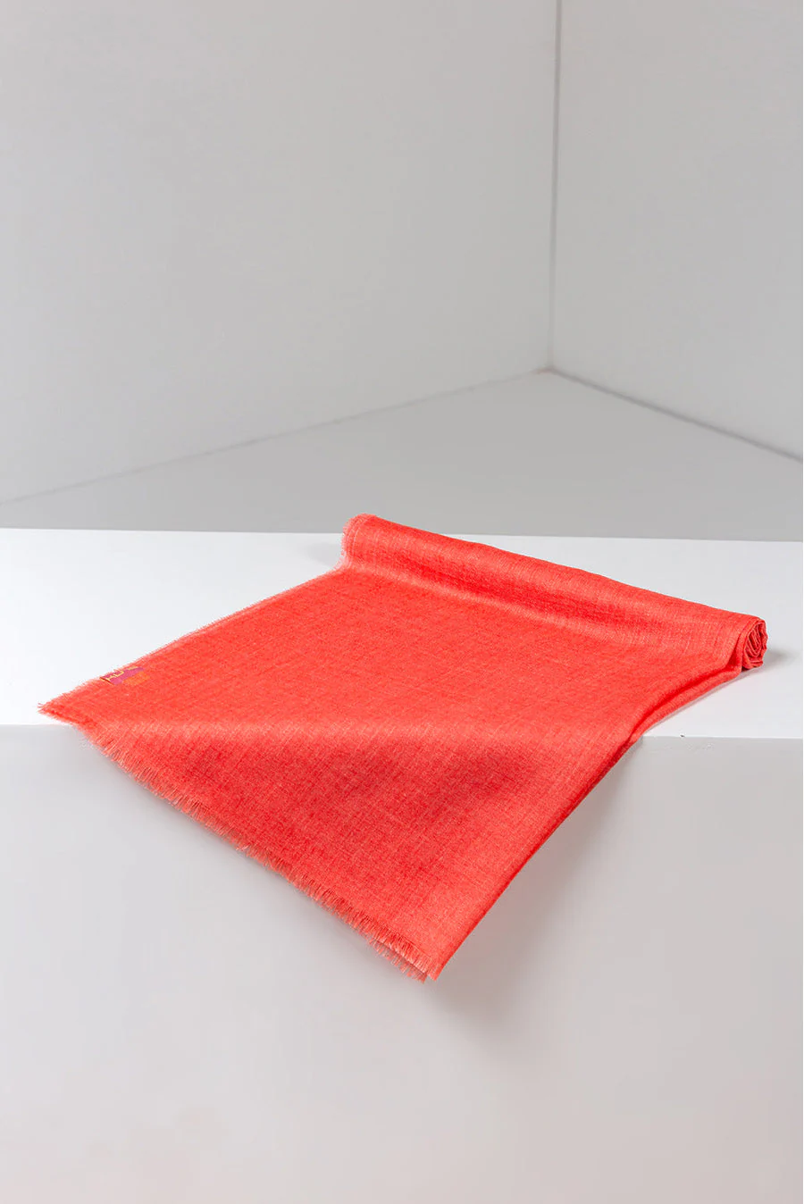 Patito Shawl Baby Alpaca Color Carott - Image 5