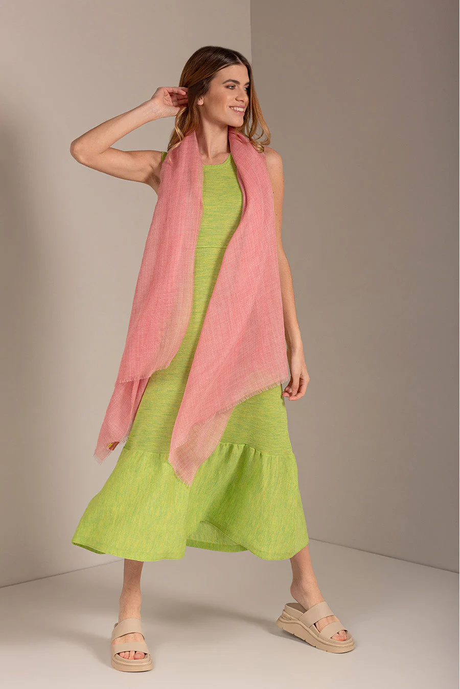 Patito Shawl Baby Alpaca Color Pink - Image 3