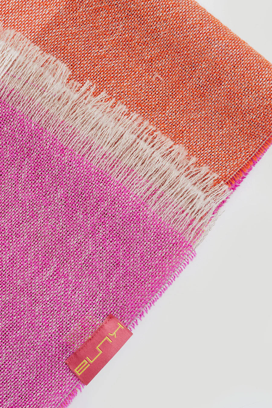 Revolver Shawl Baby Alpaca Color Naranja - Image 4