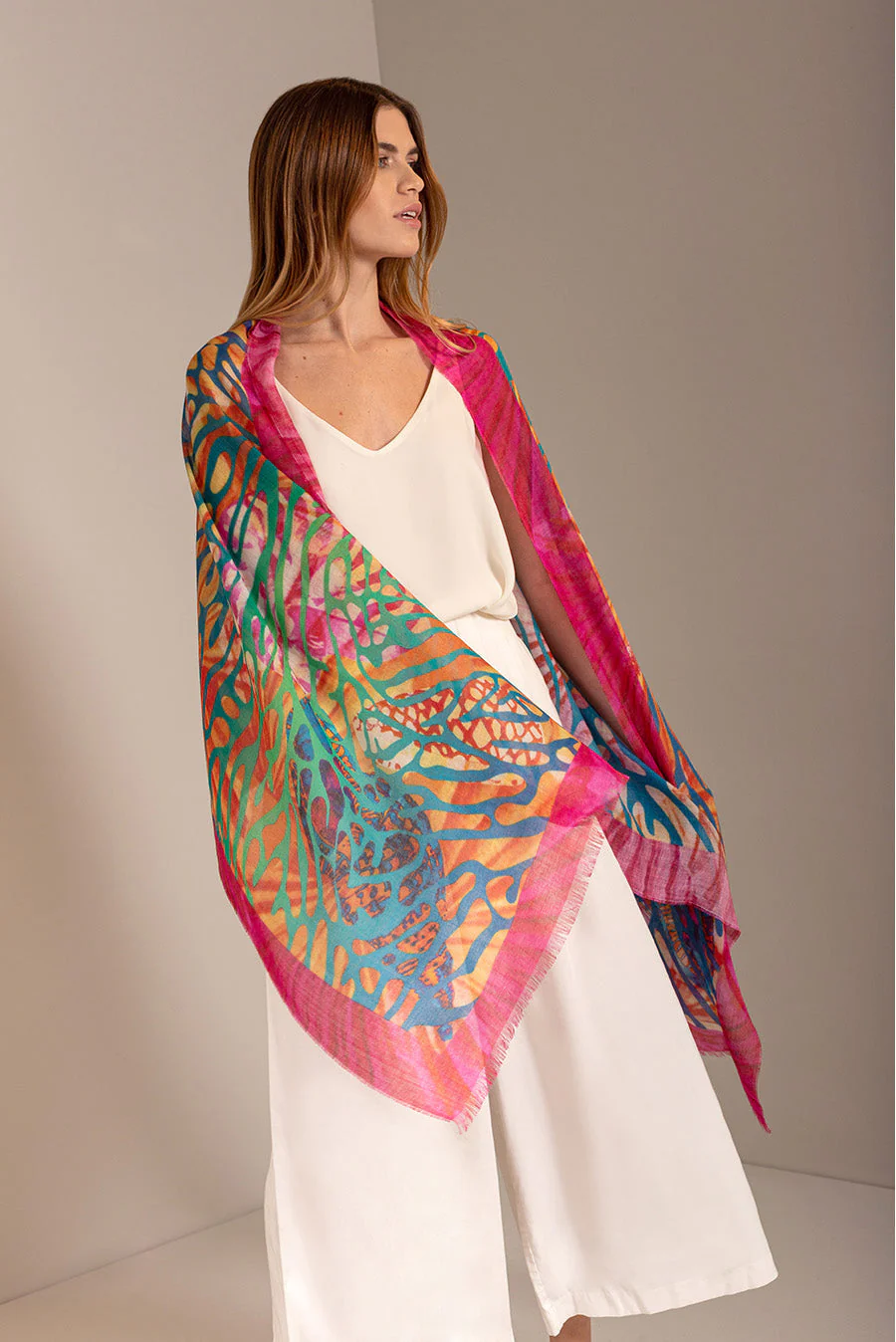Uamacucho Shawl Baby Alpaca Color Multicolor