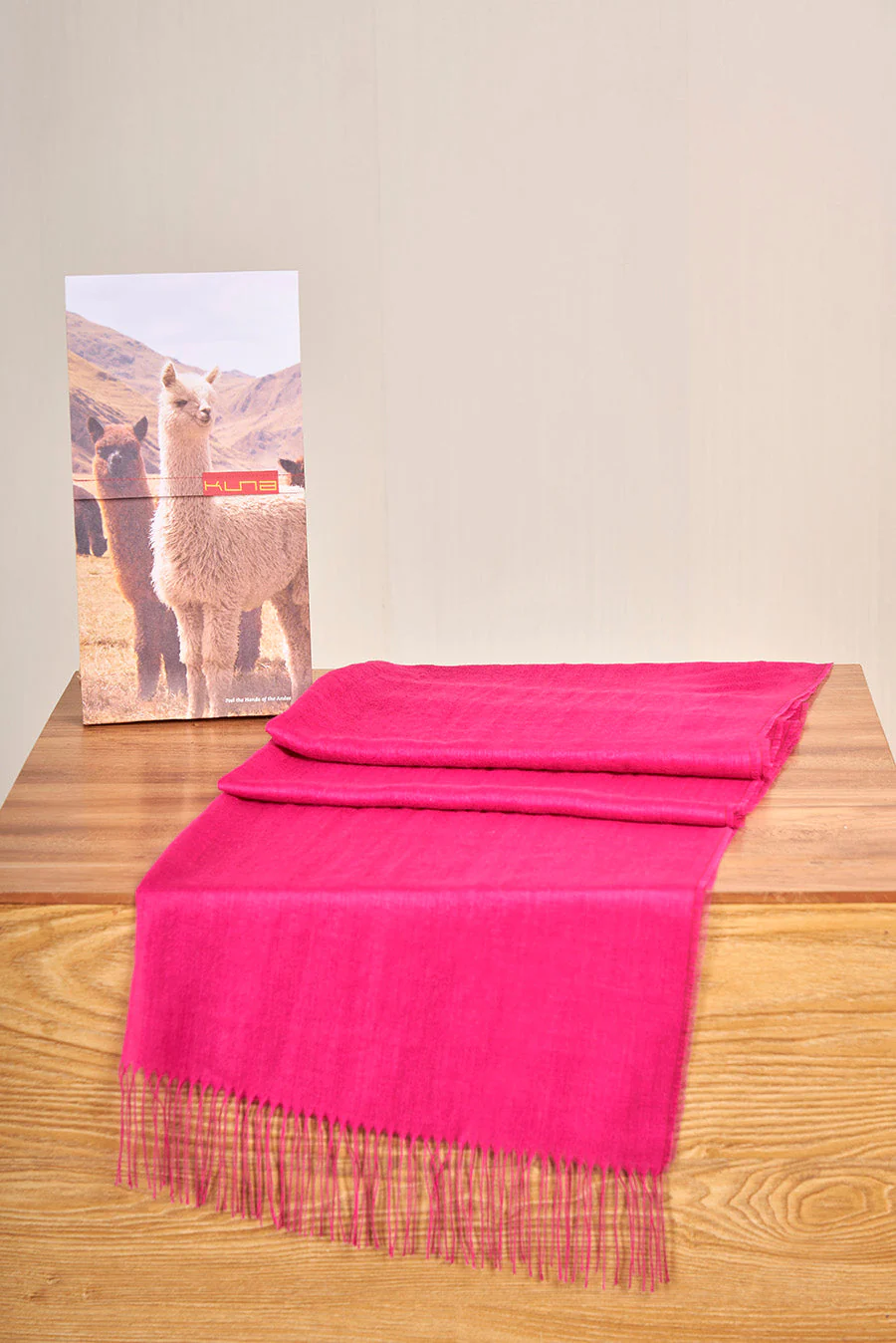 Vercorin Shawl Baby Alpaca Color Fucsia - Image 2