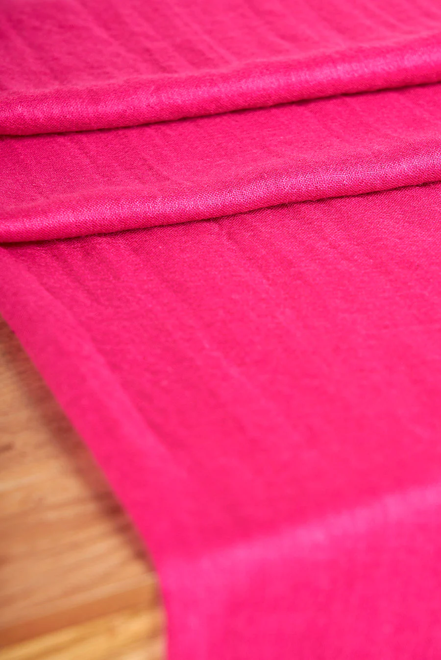 Vercorin Shawl Baby Alpaca Color Fucsia - Image 4