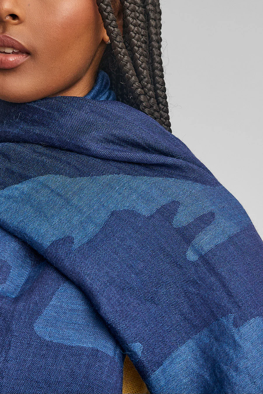 Wansee Shawl Baby Alpaca Color Blue - Image 3