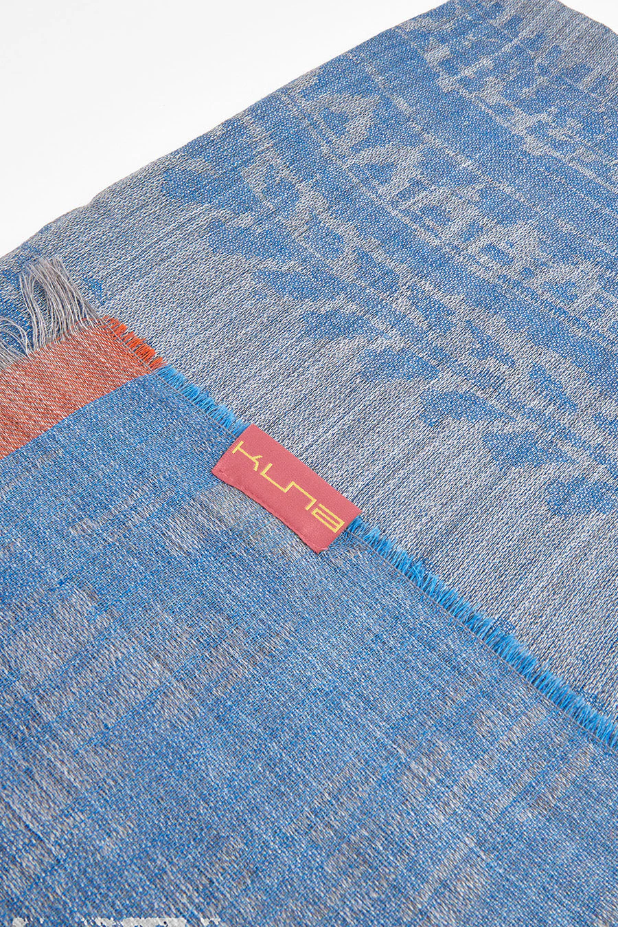 Wiese Shawl Baby Alpaca Color Grey - Image 4