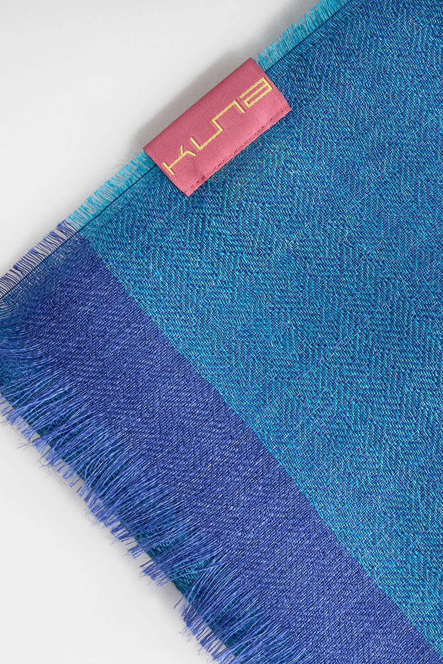 Willapa Shawl Baby Alpaca Color Blue - Image 4