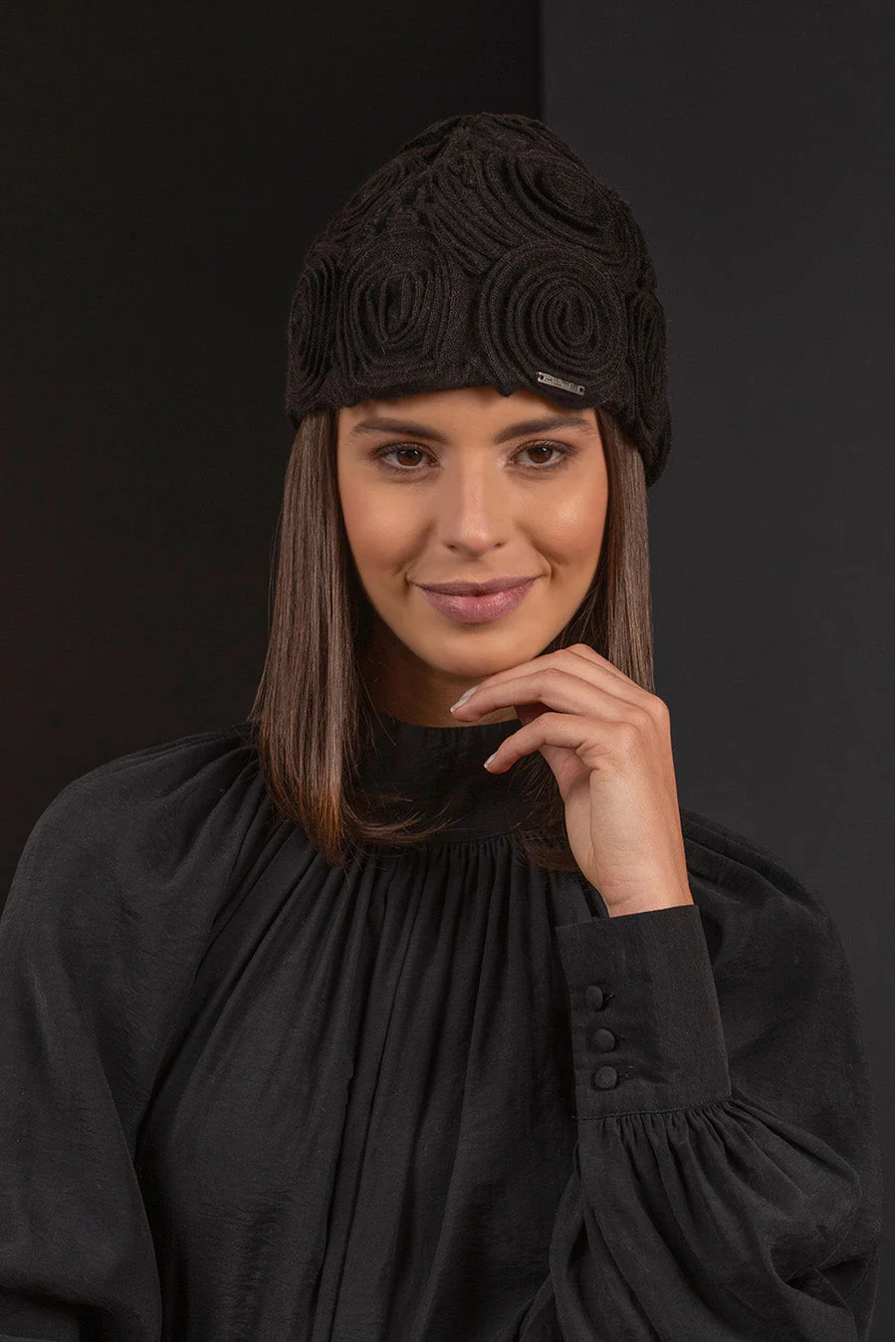 Begonia Hat Alpaca Black Color Black