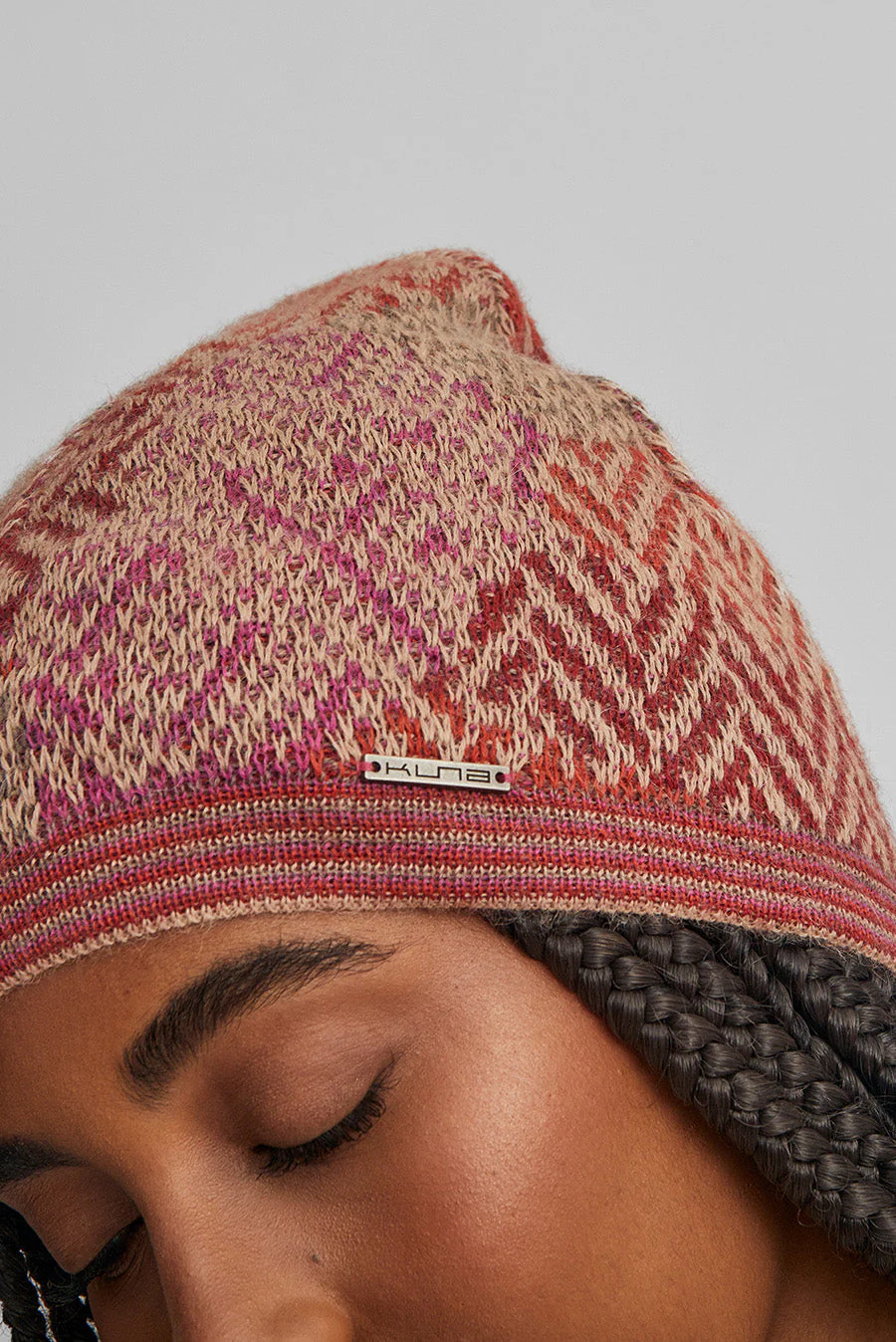 Walkyrie Hat Baby Alpaca Color Chanterelle - Image 3
