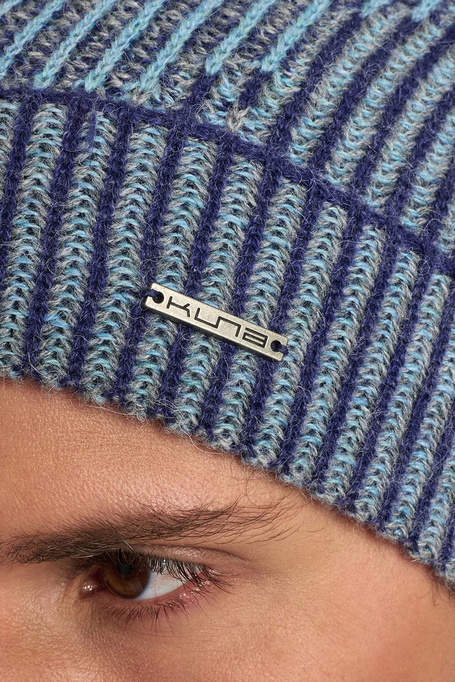 Warrior Hat Baby Alpaca Color Niagara - Image 3