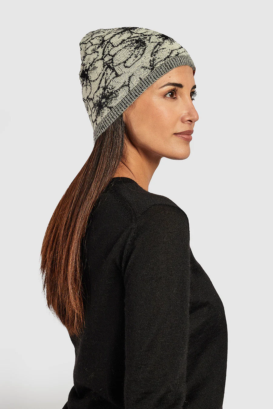 Weiss Hat Baby Alpaca Color B&W - Image 6