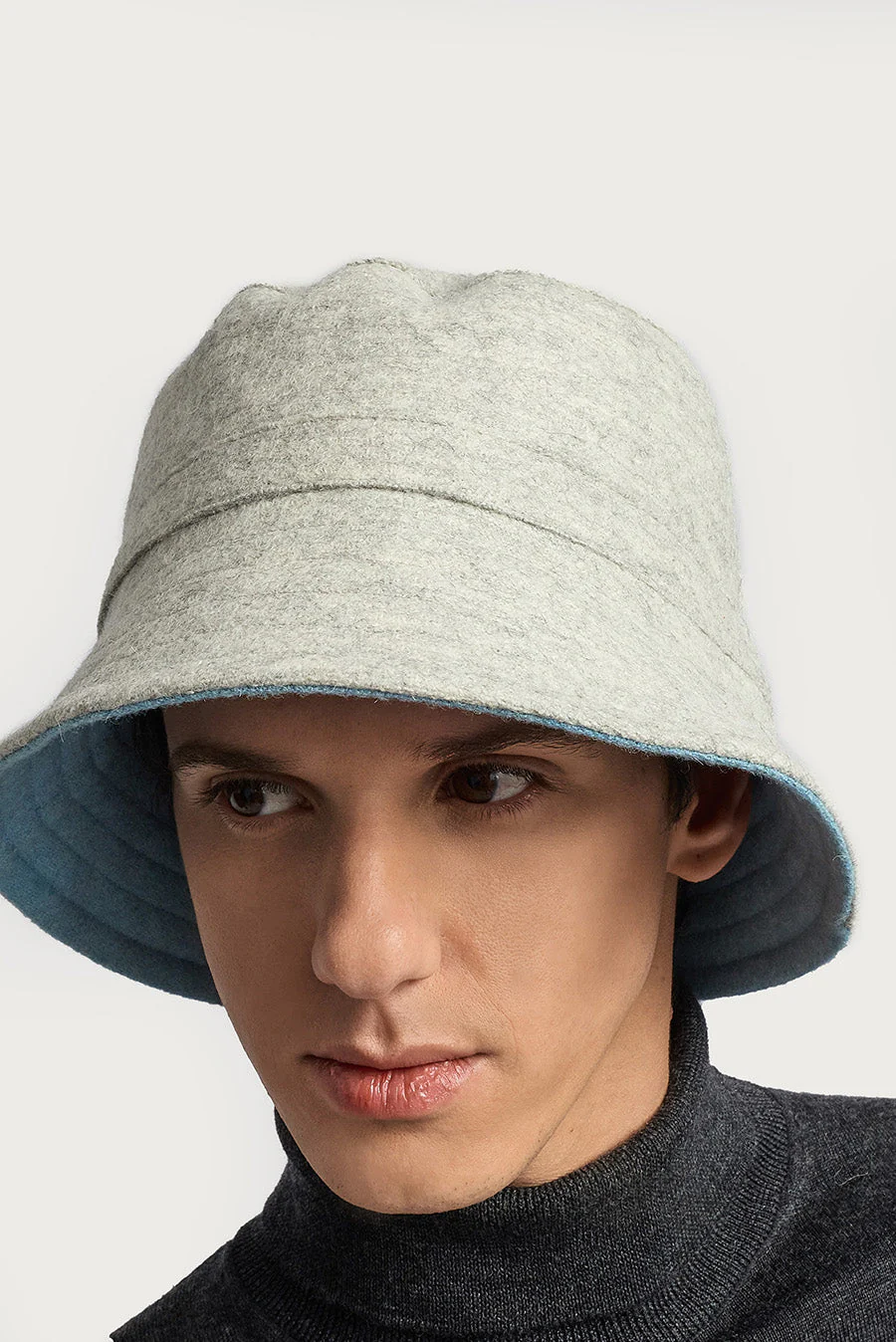 Wiggle Hat Baby Alpaca Color Grey & Light Blue - Image 4