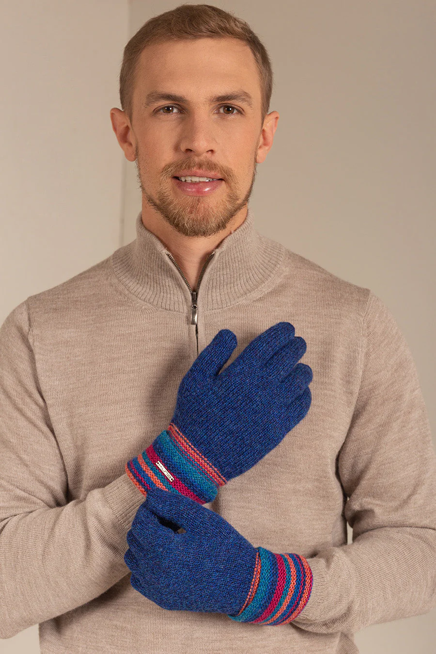 Solfa Gloves Baby Alpaca Color Bluestone - Image 3