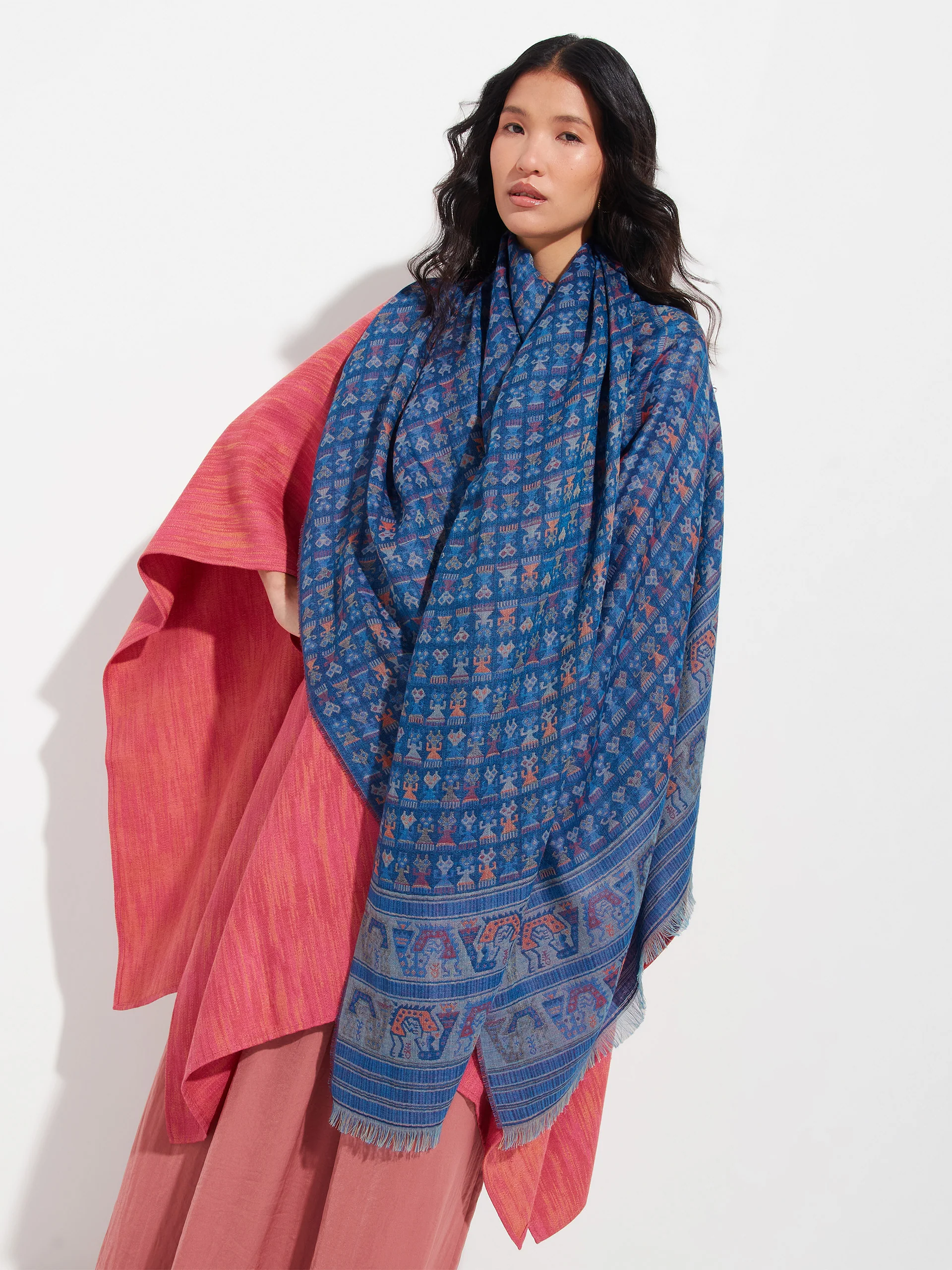 Lambayeque - 9 Shawl Royal Alpaca And Silk Color Blue - Image 5