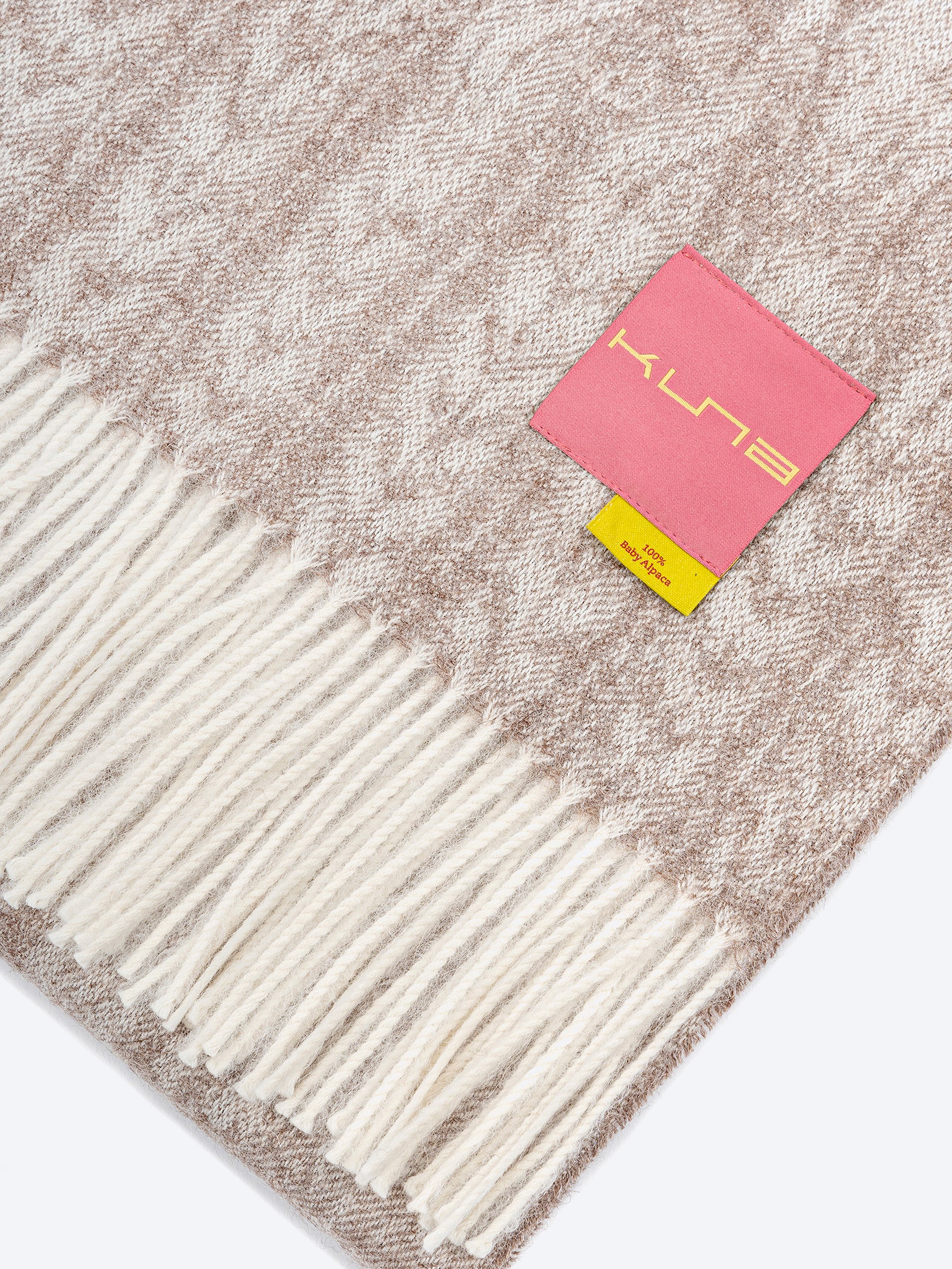 Venom Blanket Baby Alpaca Color Taupe - Image 3