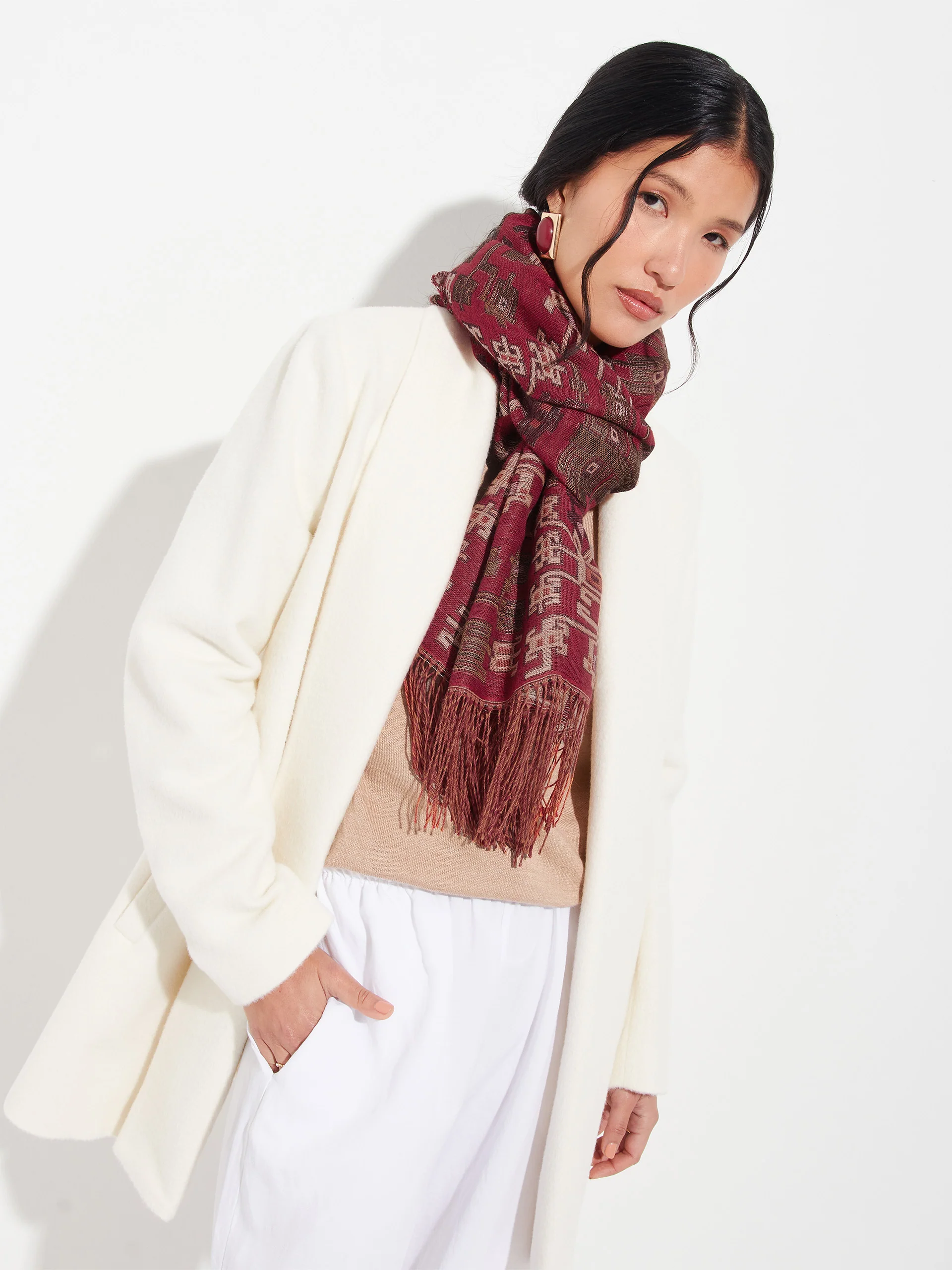 Nazca - 52 Shawl Baby Alpaca Color Red - Image 3
