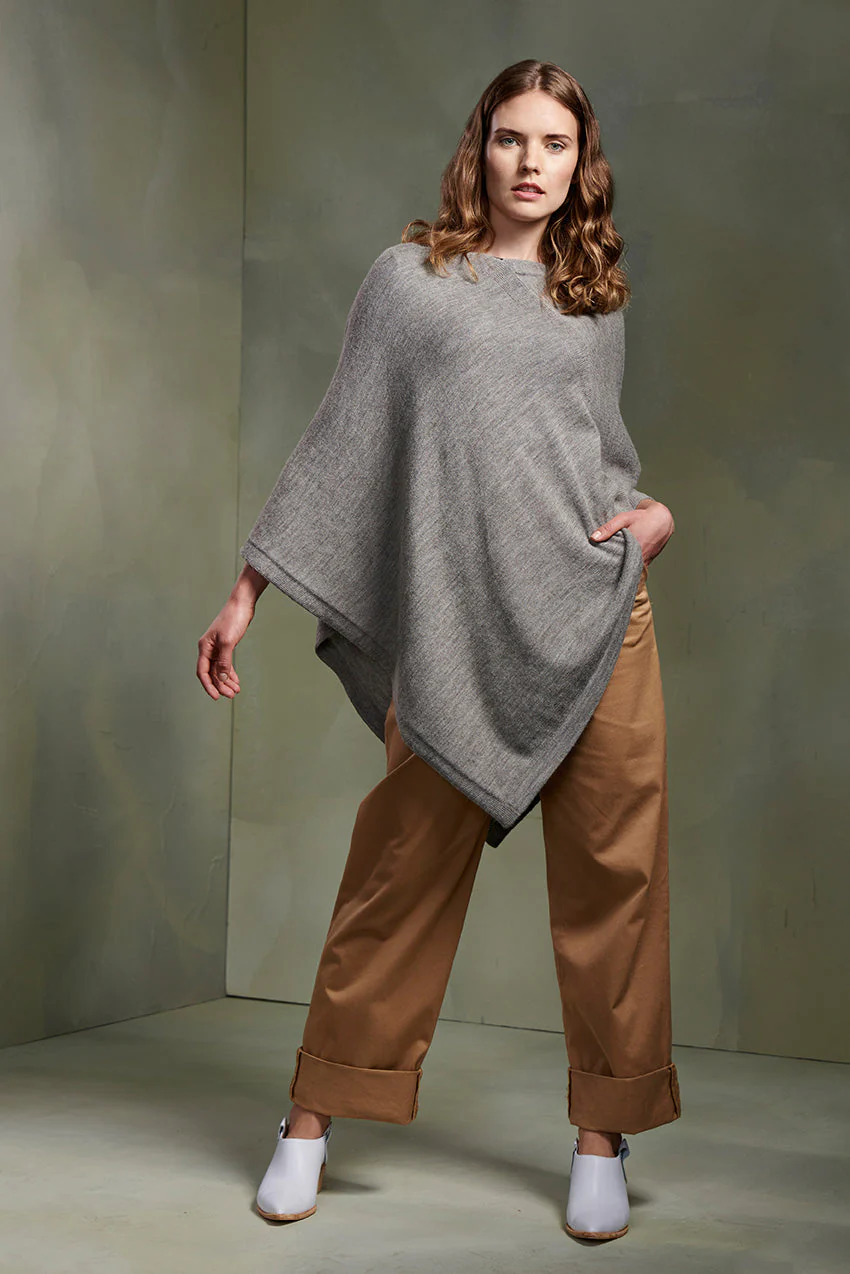 Almendra Poncho Baby Alpaca Color Paloma - Image 3