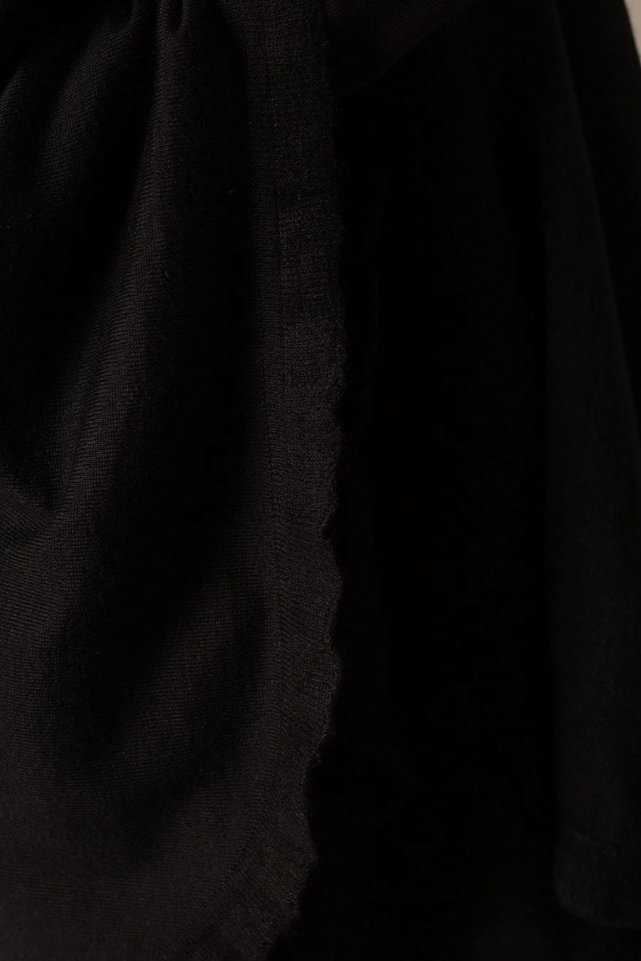 Bromelia Poncho Alpaca 16 Color Black - Image 4