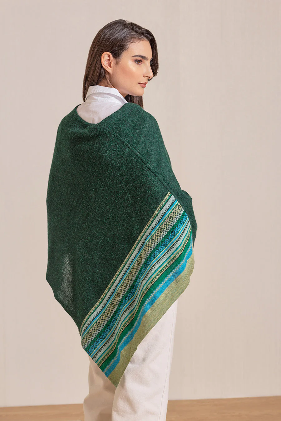 Vilcanota Poncho Baby Alpaca Color Spruce - Image 2