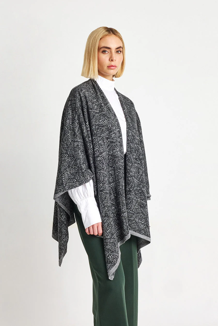 Web Poncho Baby Alpaca Color Nuage - Image 3
