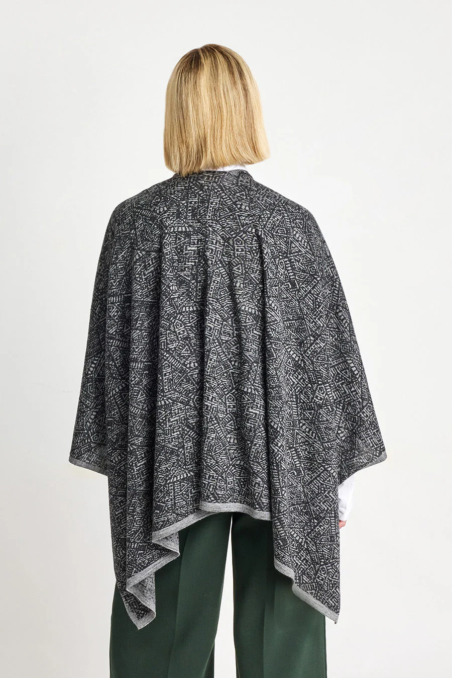Web Poncho Baby Alpaca Color Nuage - Image 4
