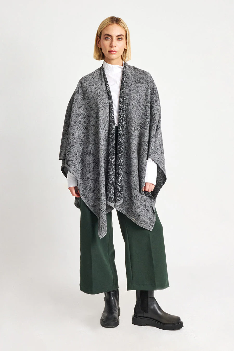 Web Poncho Baby Alpaca Color Nuage - Image 9
