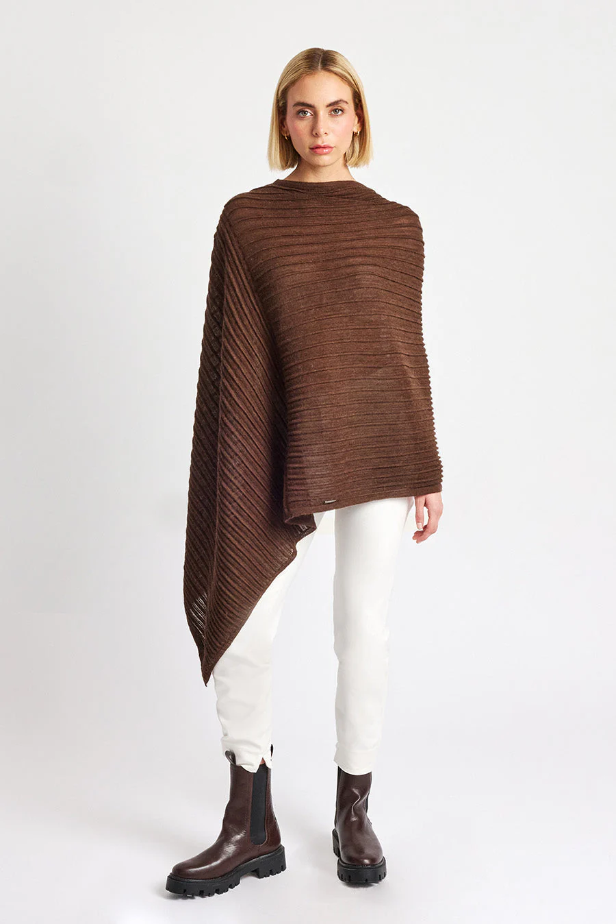 Why Poncho Baby Alpaca Color Cafe - Image 4