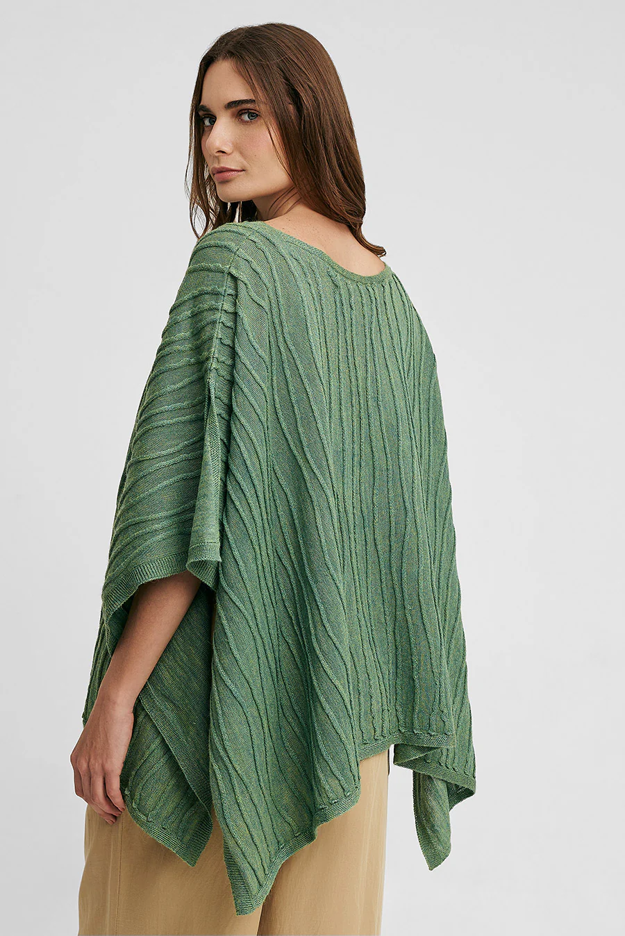 Wichita Poncho Baby Alpaca Color Green - Image 3