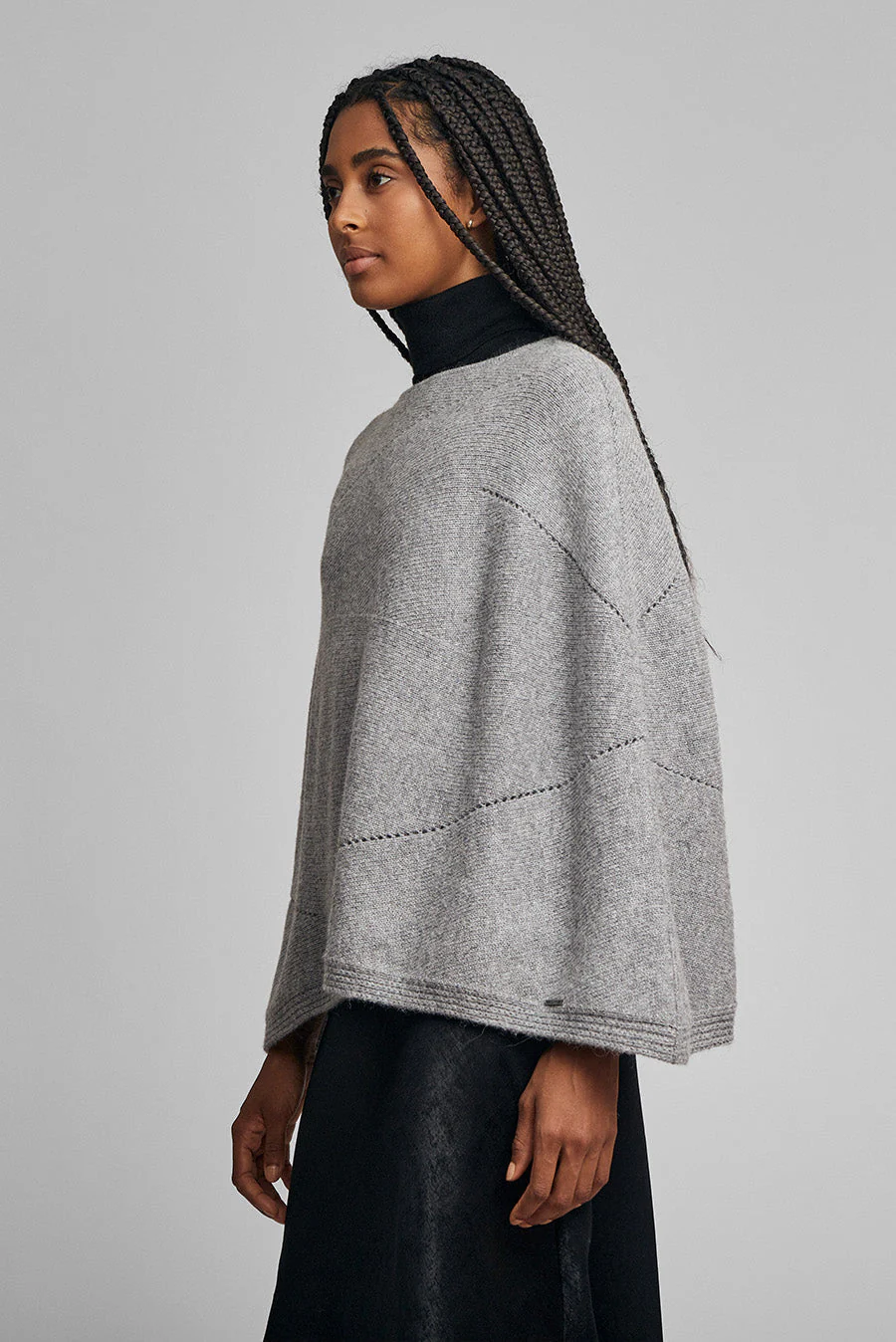 Wonderland Poncho Baby Alpaca Color Nuage - Image 2