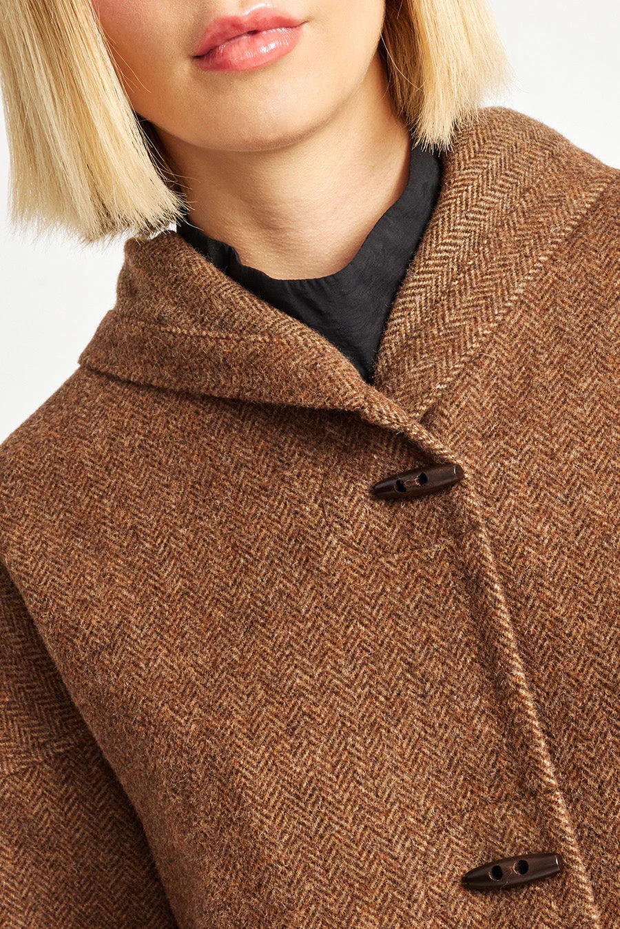 Wang Coat Baby Alpaca Color Marrón - Image 5