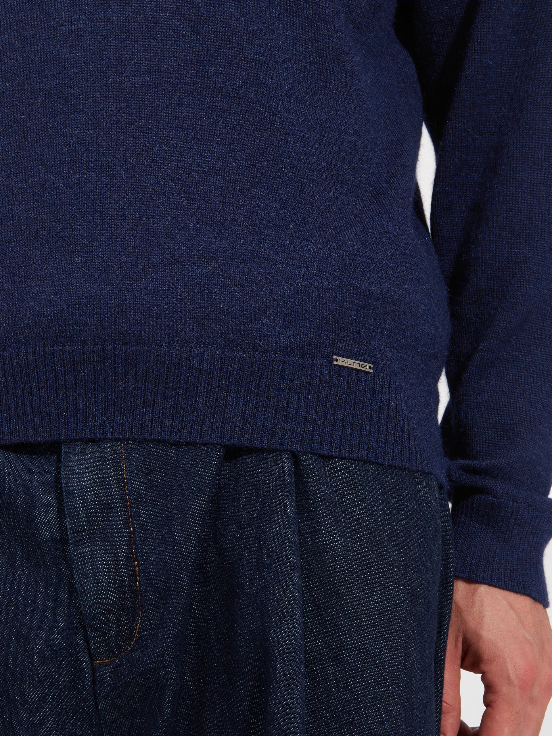 Alan Sweater Baby Alpaca Color Golondrina - Image 5