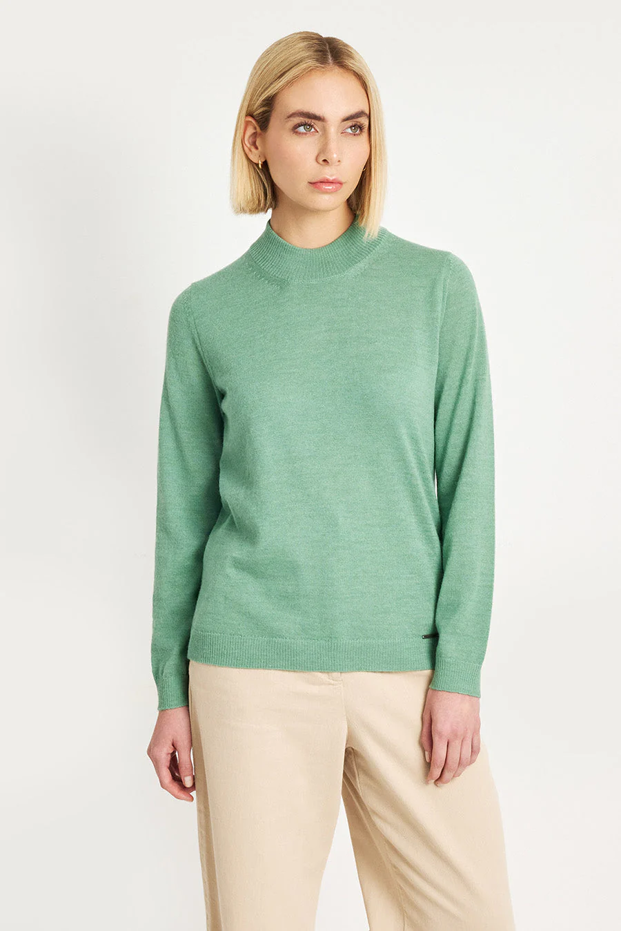 Anahi Sweater Baby Alpaca Color Basil - Image 2