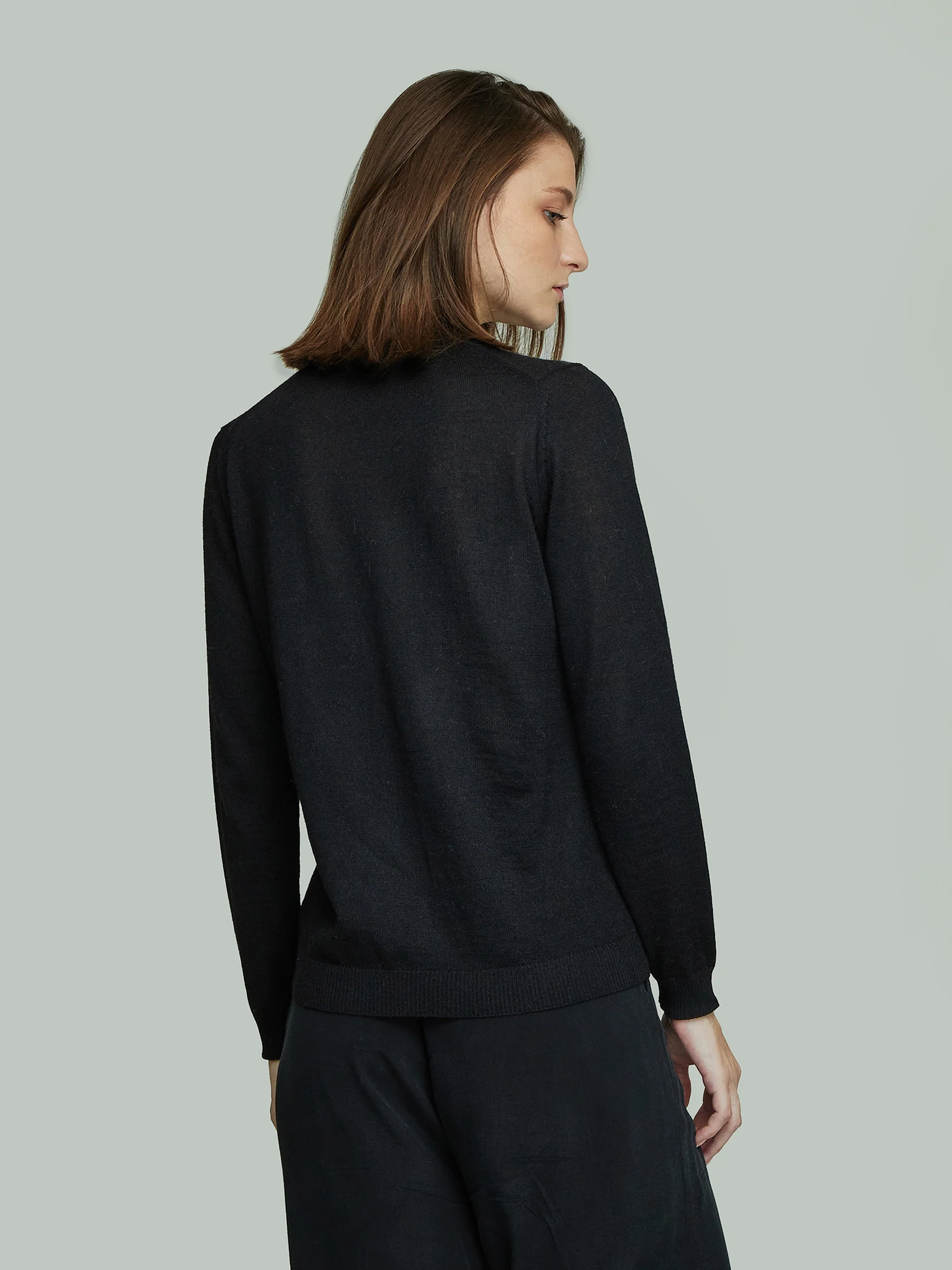 Anahi Sweater Baby Alpaca Color Black - Image 3