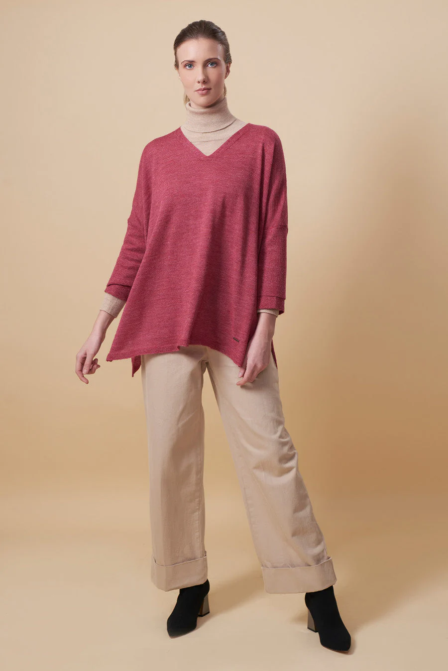 Ucana Sweater Baby Alpaca Color Amarena - Image 3