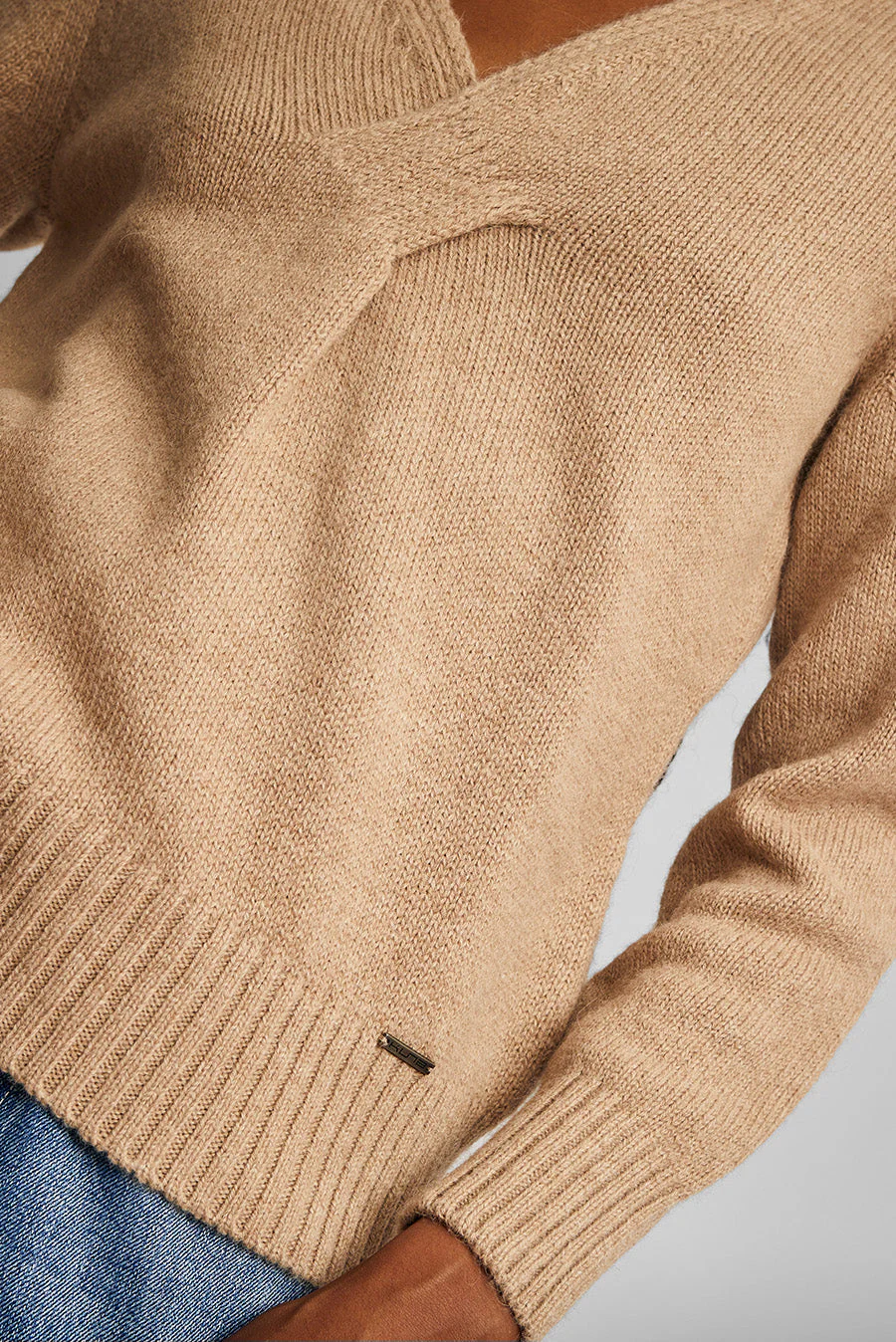 Wait Sweater Baby Alpaca Color Chanterelle - Image 5