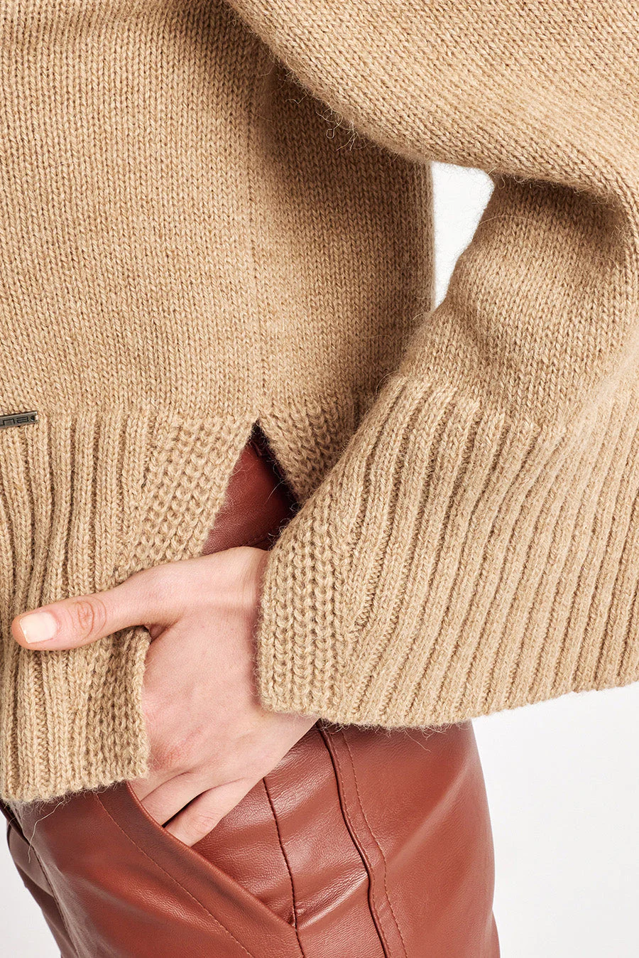 We Sweater Baby Alpaca Color Chanterelle - Image 5
