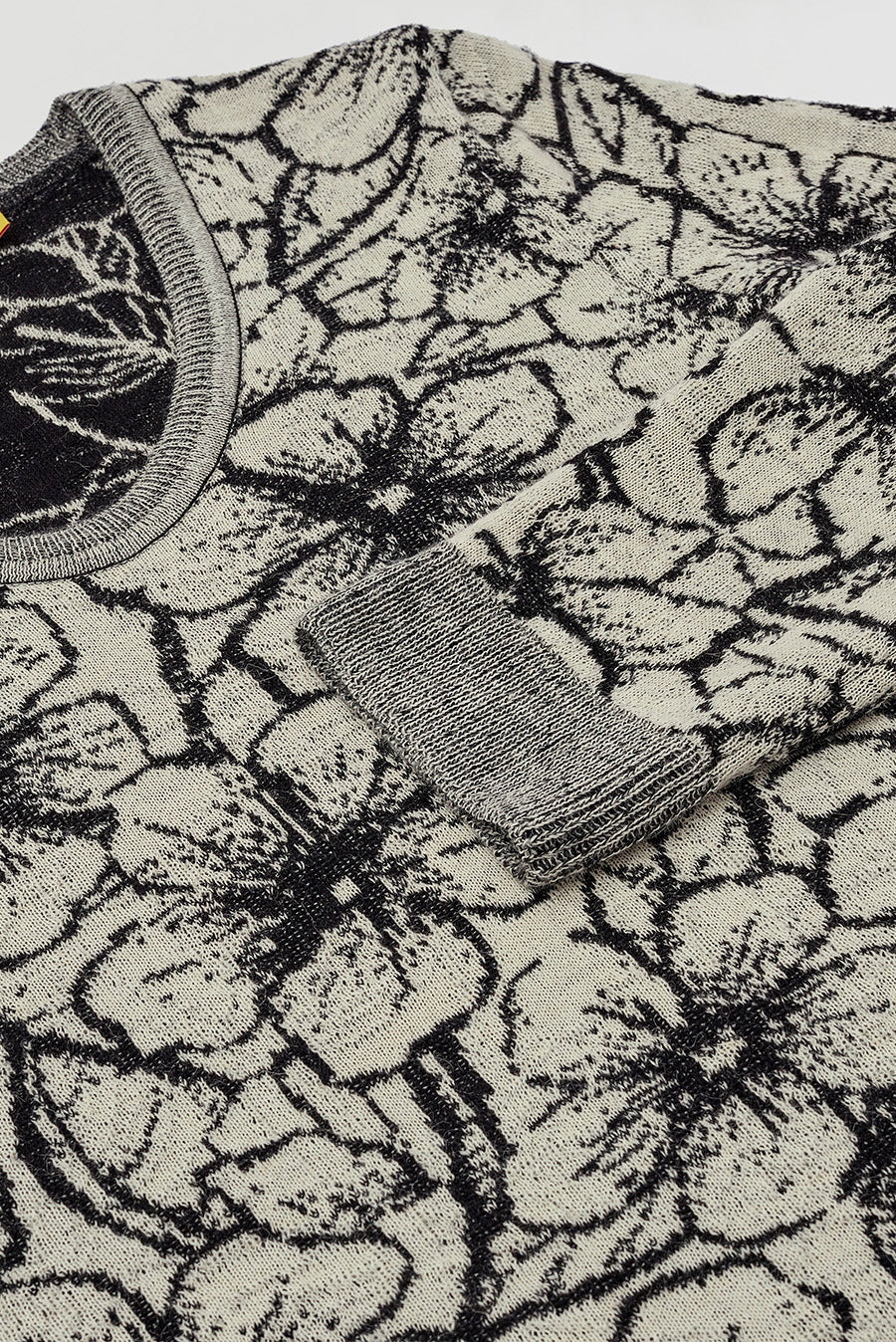 Weiss Sweater Baby Alpaca Color B&W - Image 2
