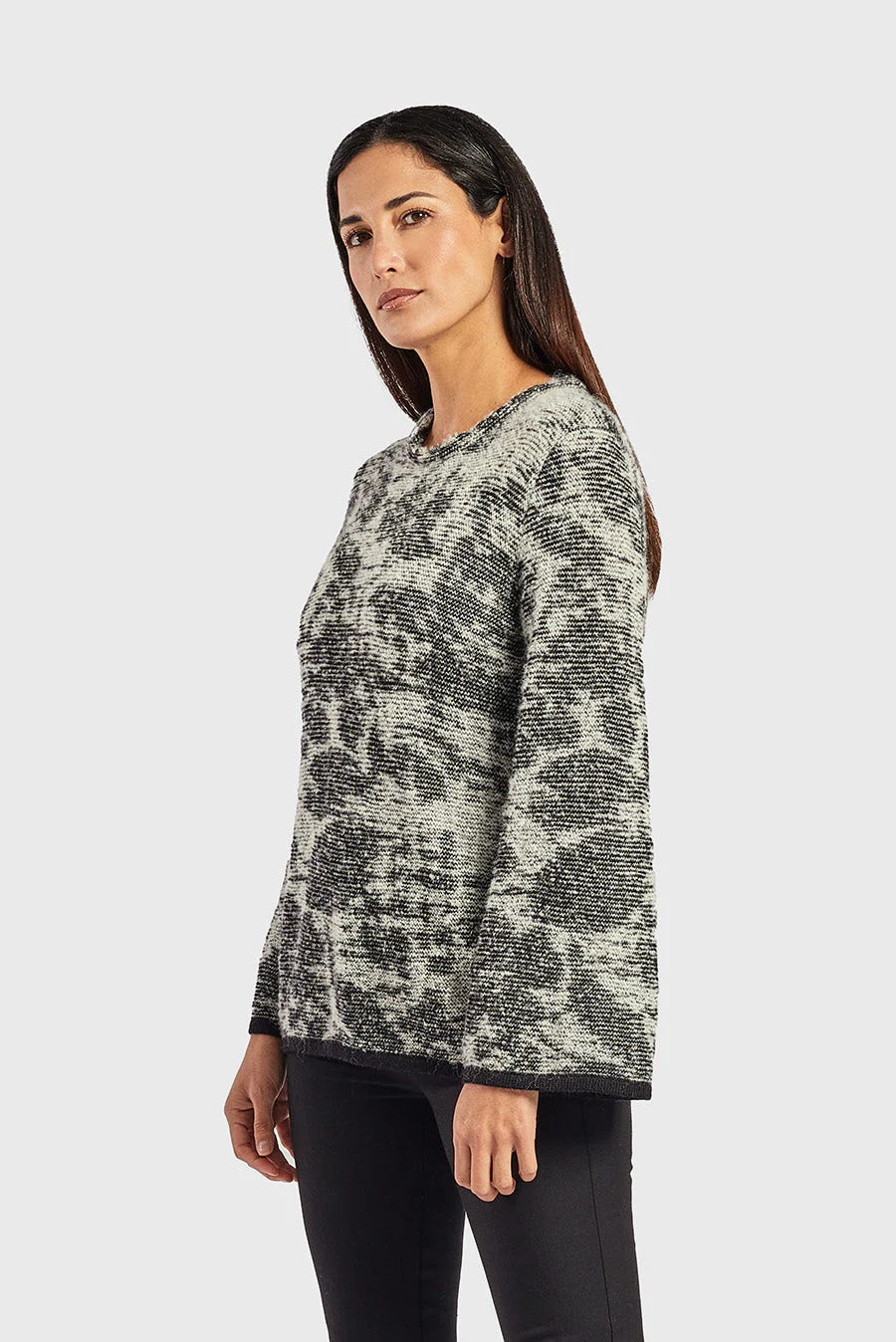 Wild Sweater Baby Alpaca Color B&W - Image 2
