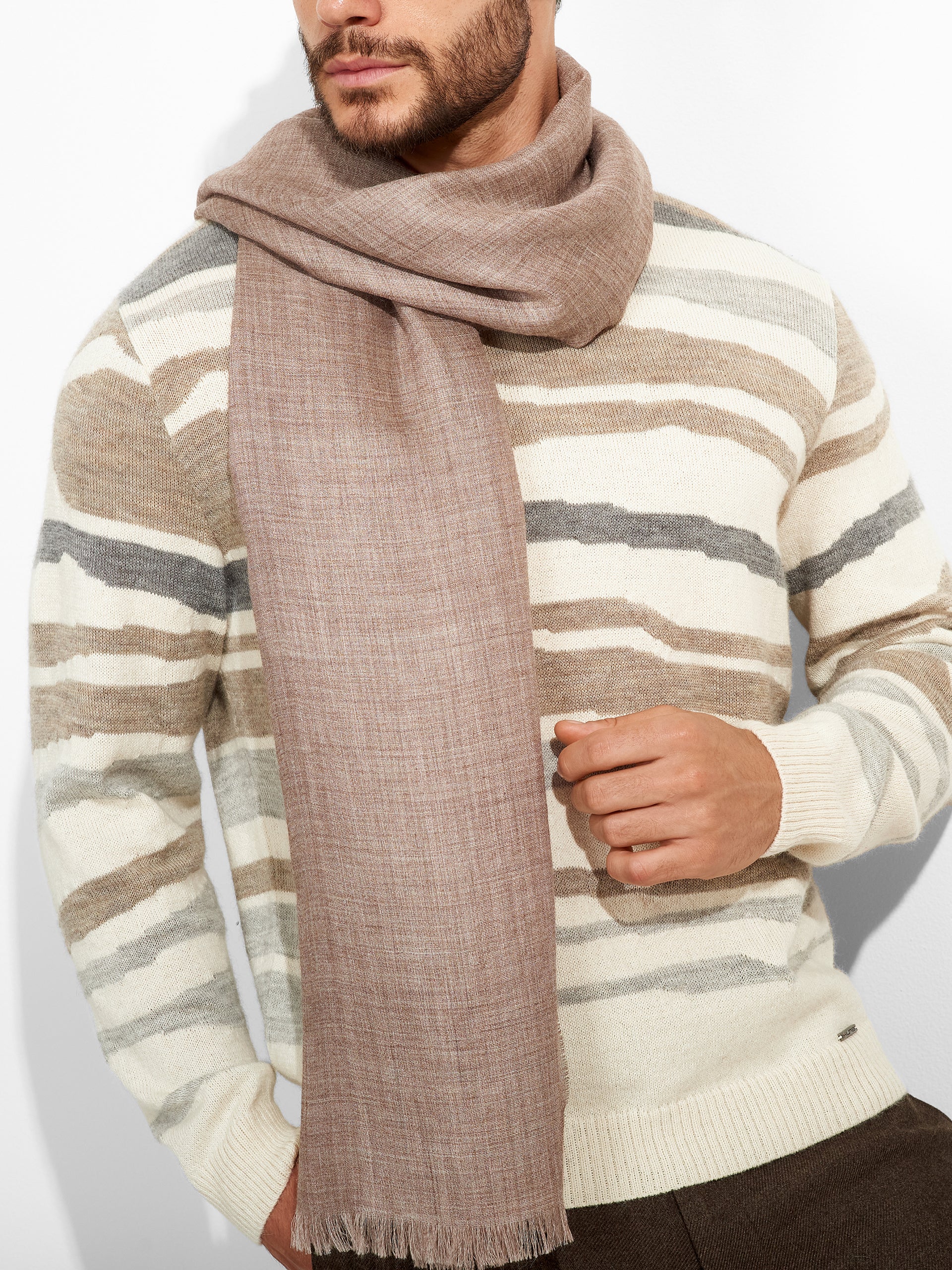 Teaberry B Shawl Baby Alpaca Color Brown - Image 5