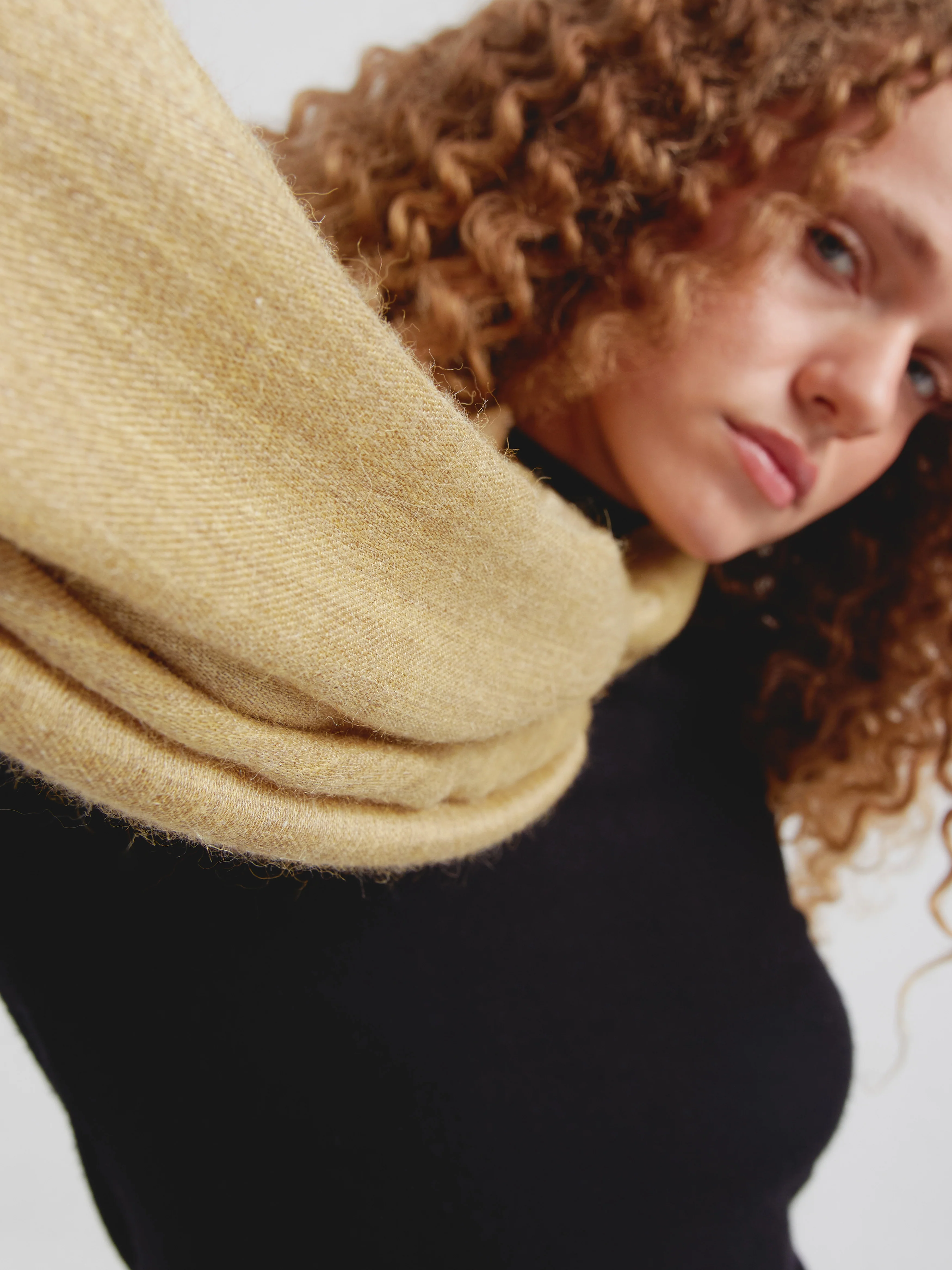 Teaberry Shawl Baby Alpaca Color Yellow - Image 3