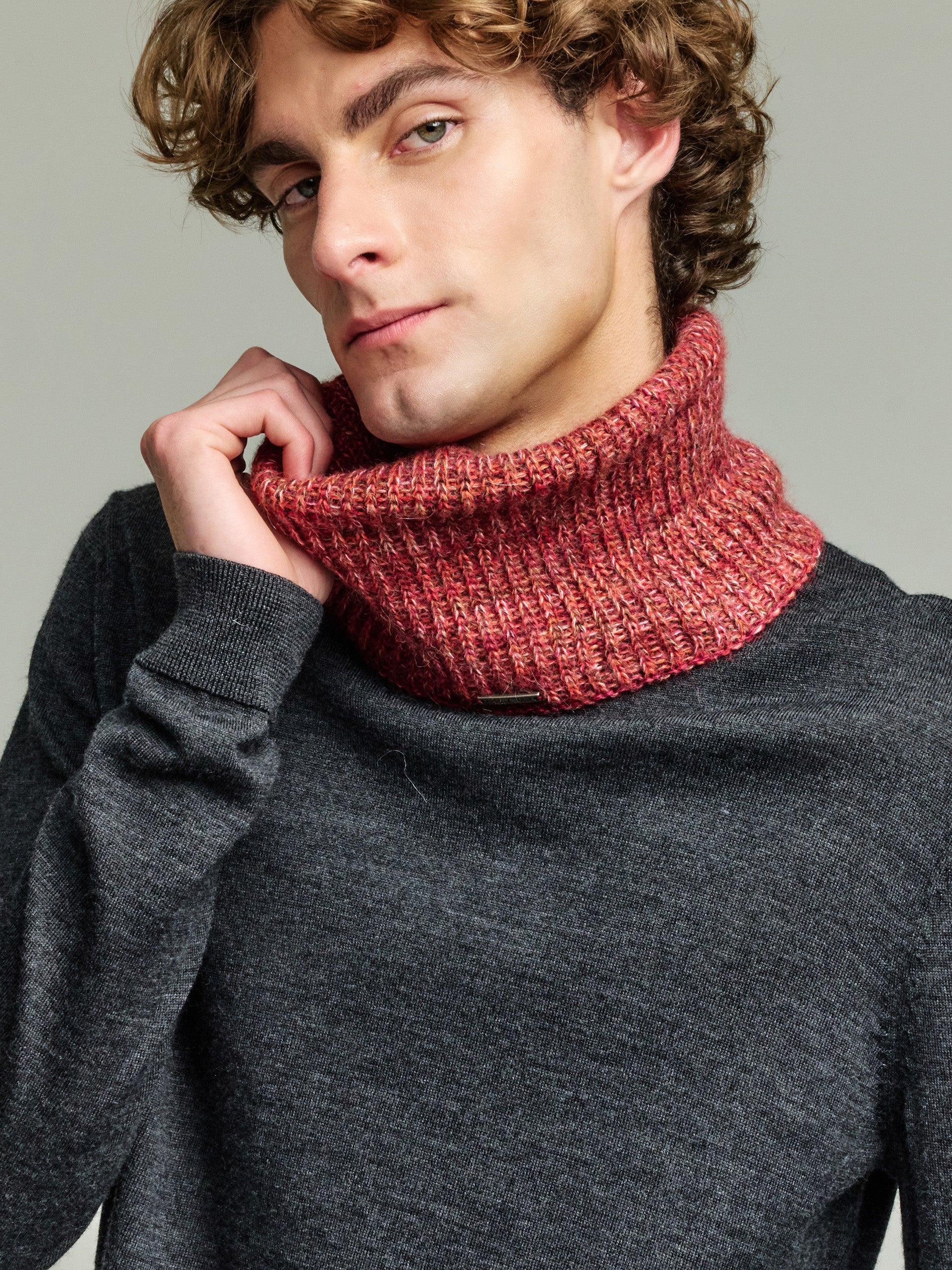Ubicate Neck Scarf Baby Alpaca Color Red - Image 5