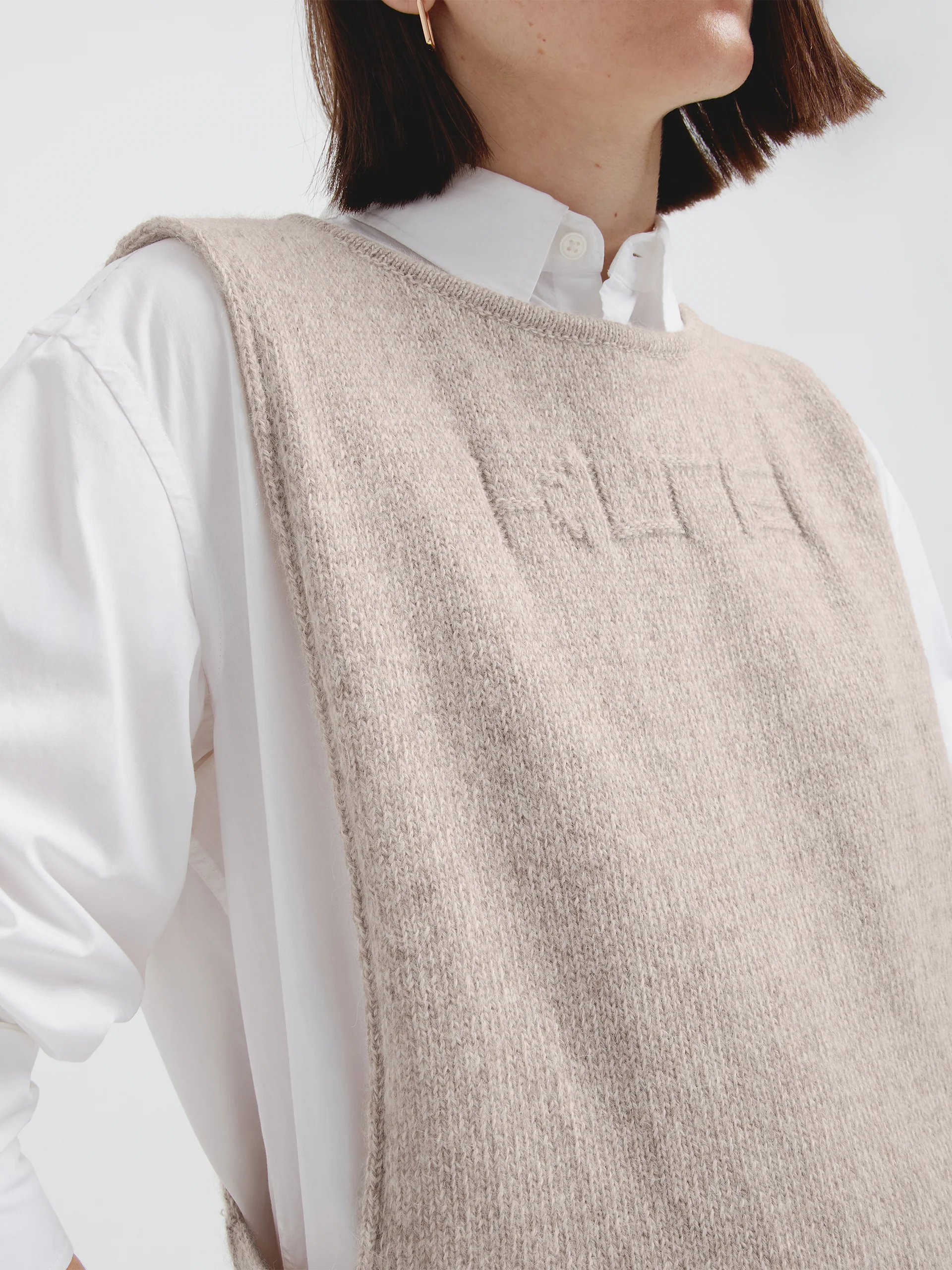 Udda Vest Baby Alpaca Color Beige - Image 4