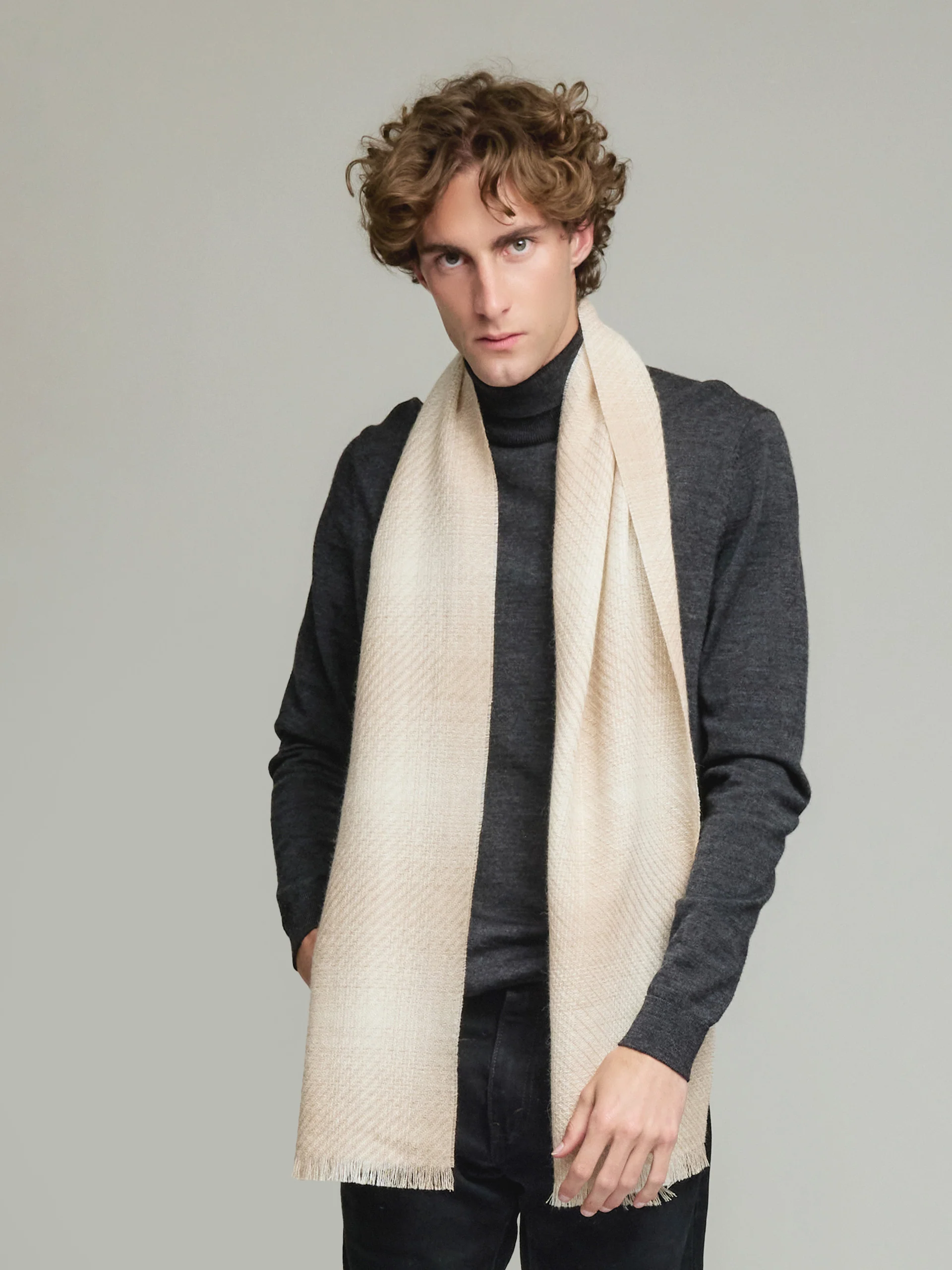 Valverde Scarf Baby Alpaca Color Beige - Image 4